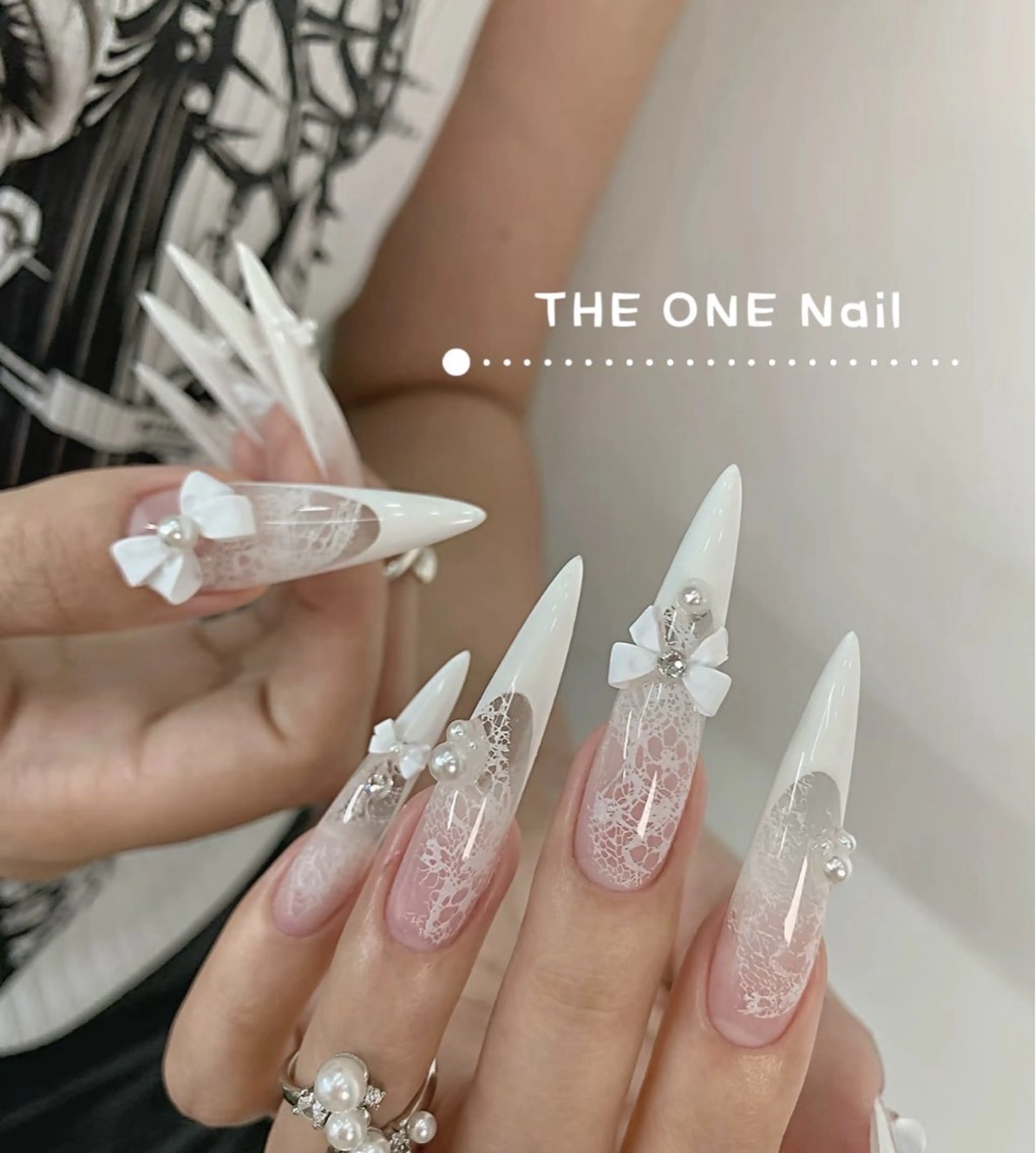 ネイル ハンドネイル Theone栄店 赤松のネイルデザイン