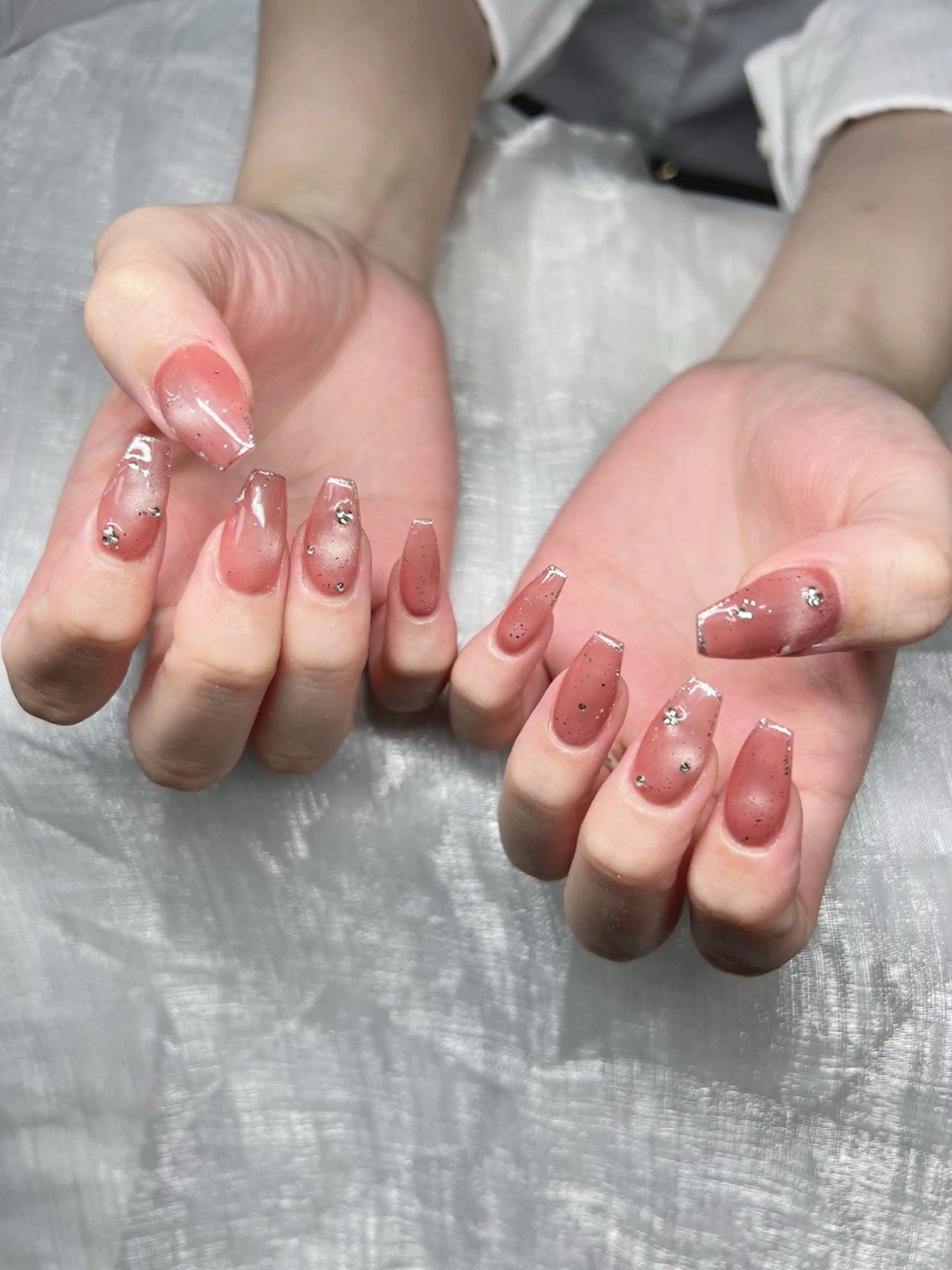 ネイル ハンドネイル Lee Nailsのネイルデザイン