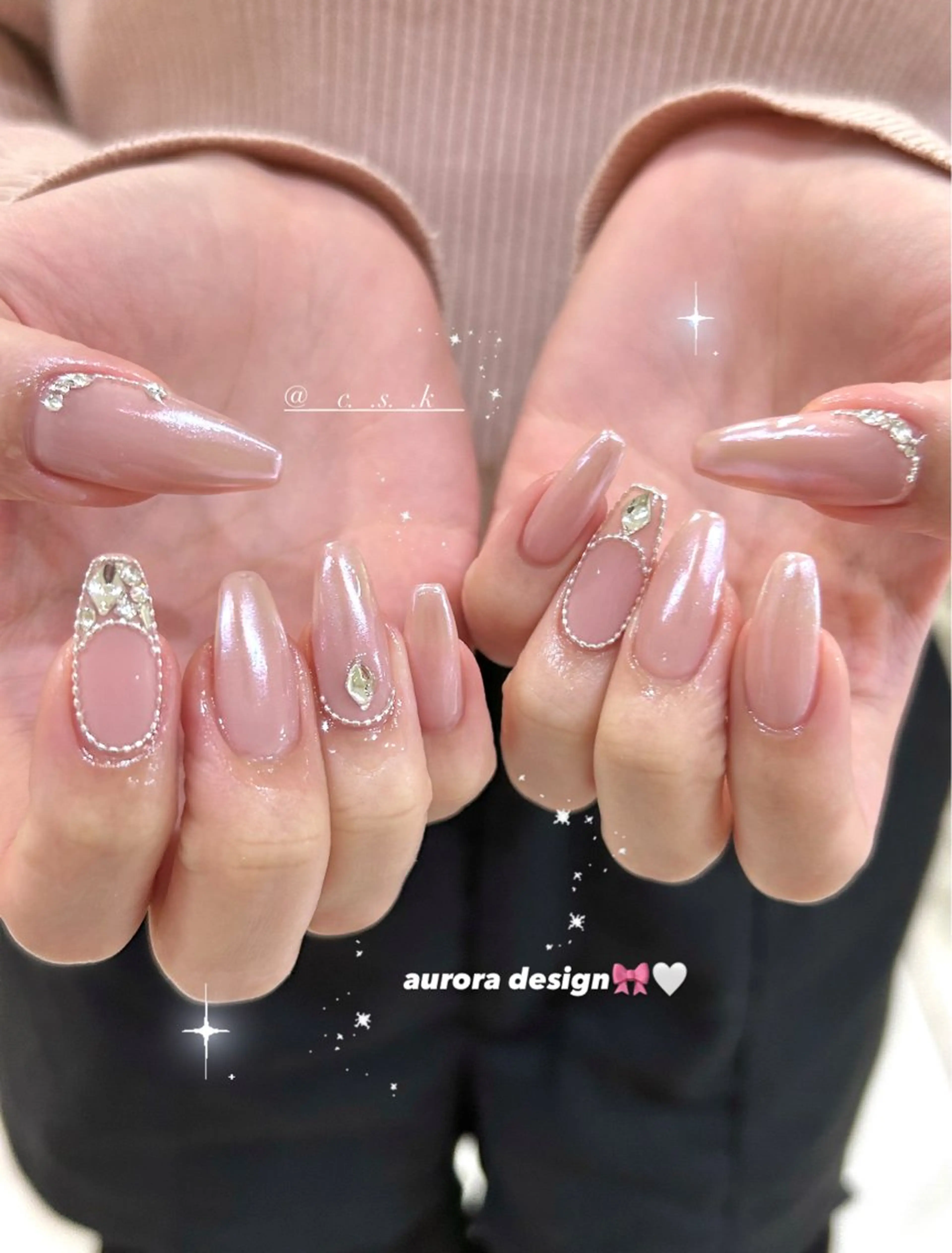 ネイル ピンク ホワイト ハンドネイル 🎀チーク/ちゅるん 🫧chisa🎀のネイルデザイン