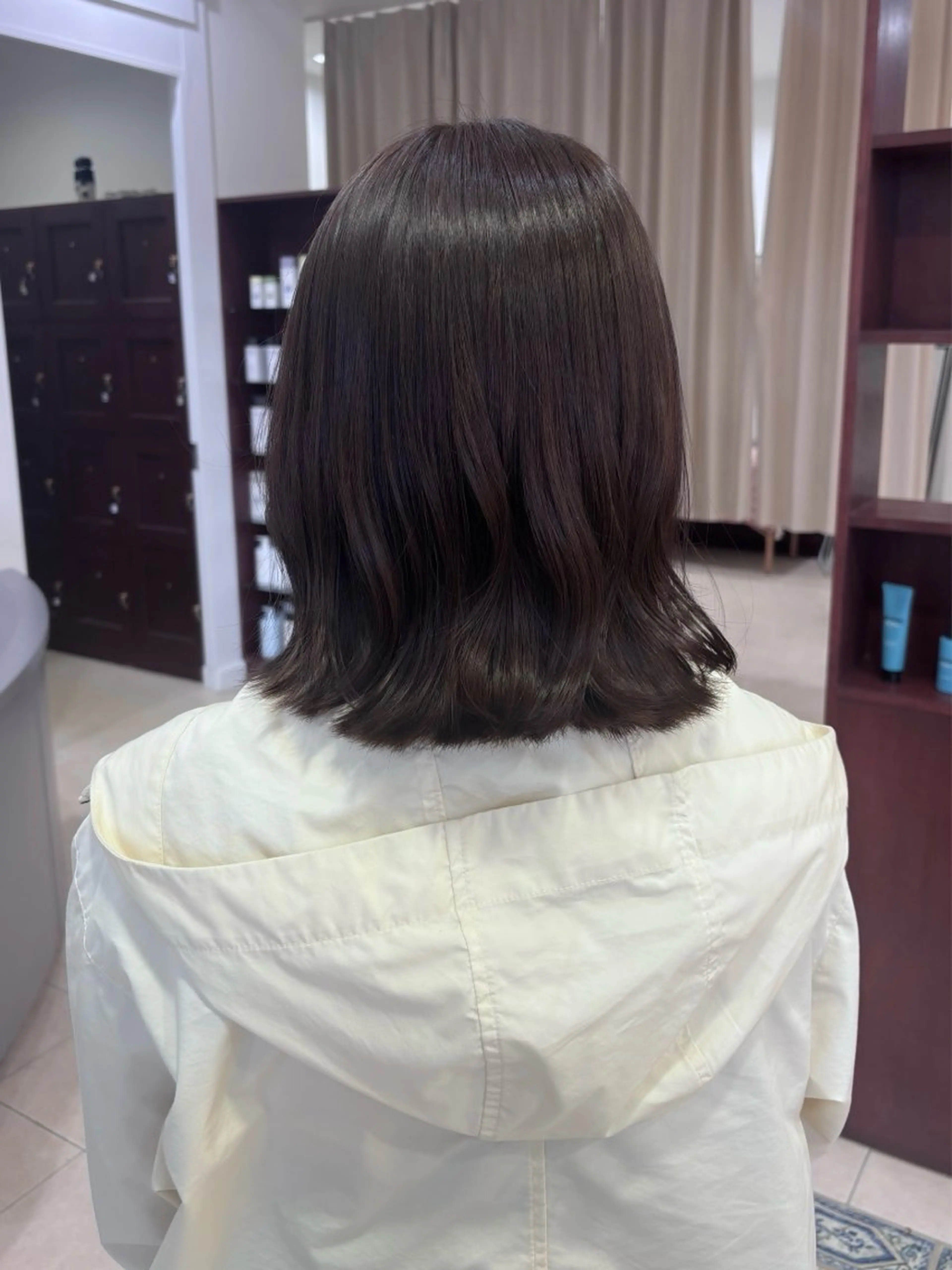 ミディアム alu yuinaのヘアスタイル