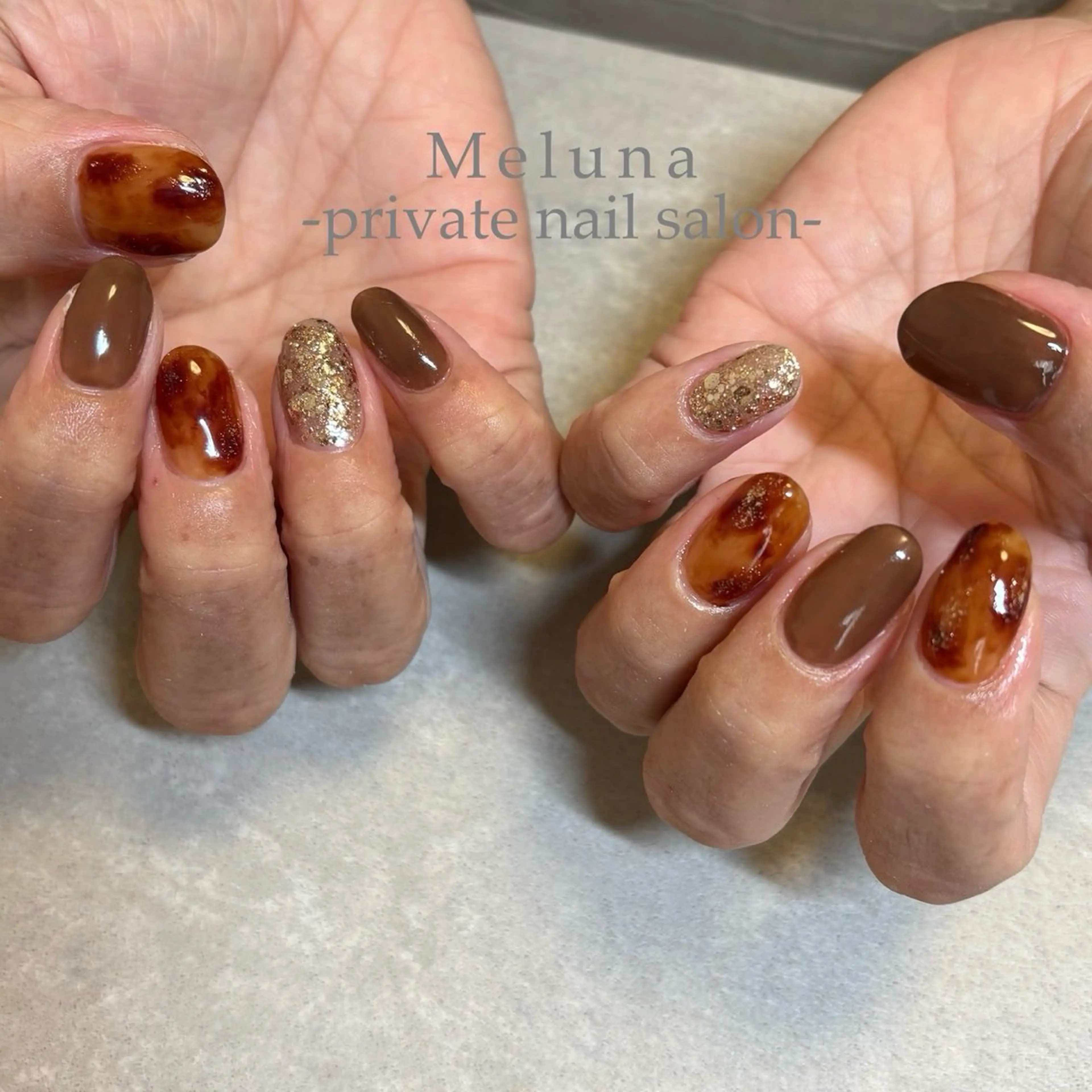 ネイル べっ甲ネイル ハンドネイル Meruna .ﾒﾙｰﾅ.のネイルデザイン