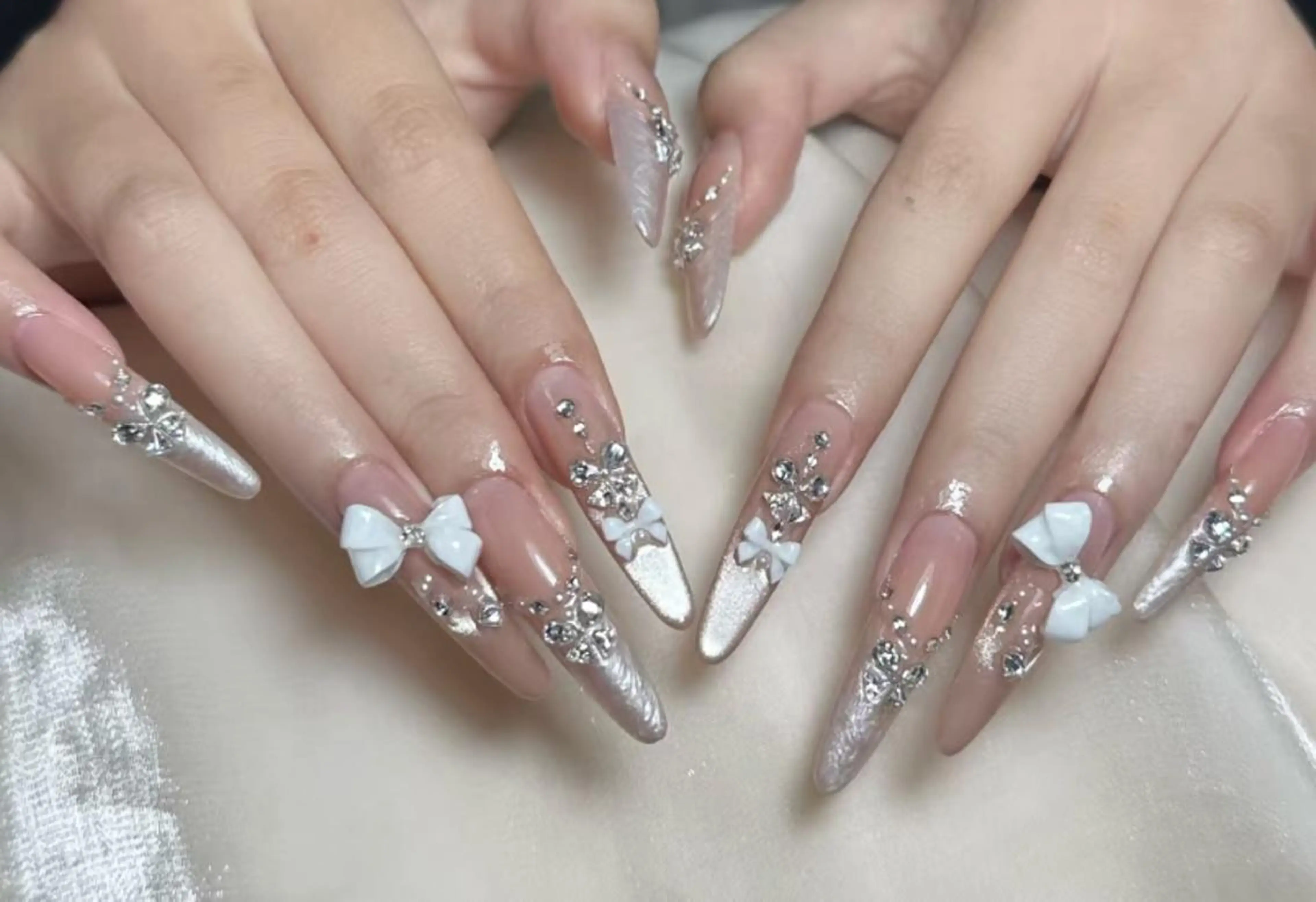 ネイル ハンドネイル エリ🫧 nail池袋東口のネイルデザイン