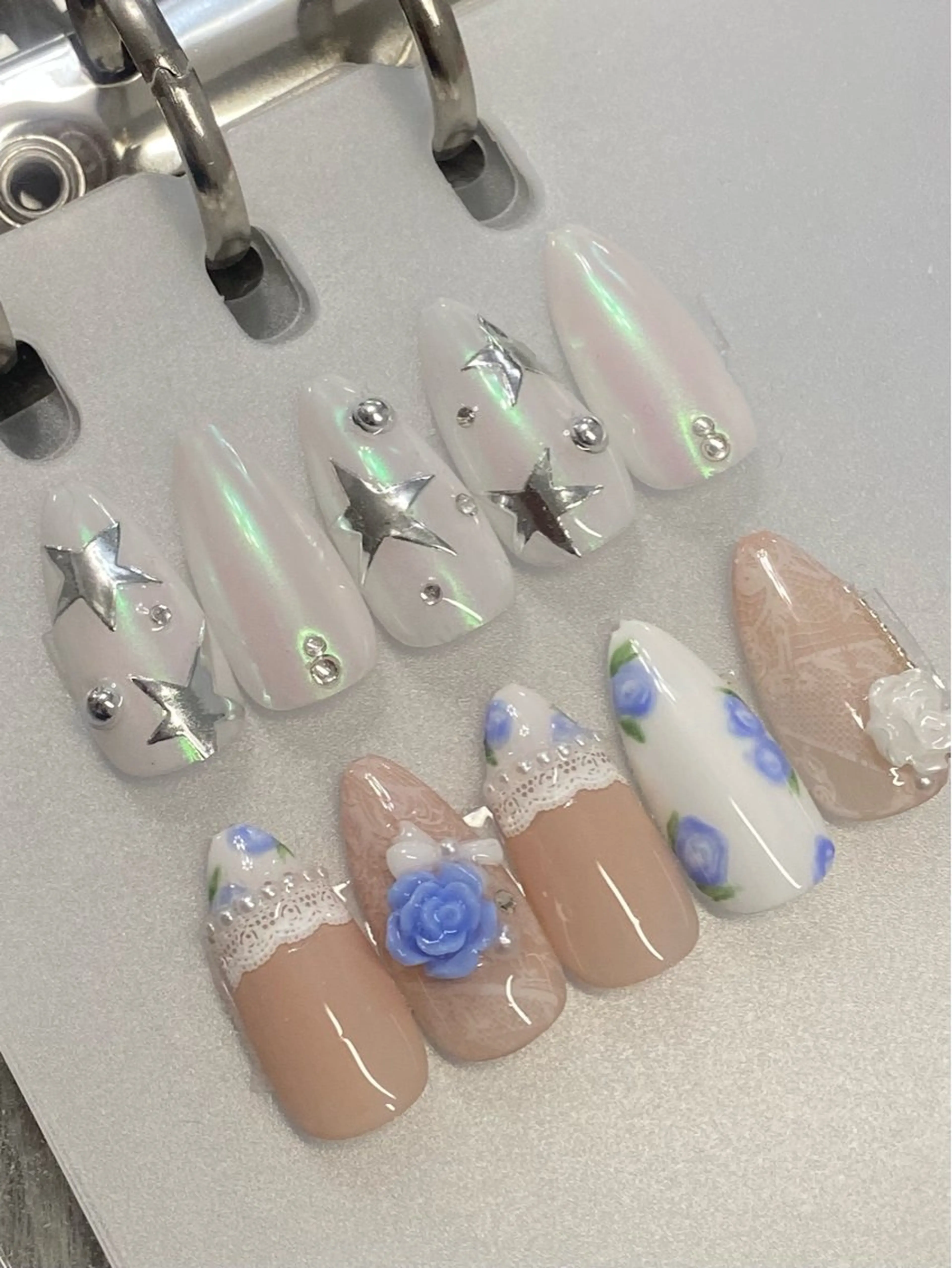 カラー ハンドネイル Bitty／ SENA⋆˙⟡ —のネイルデザイン