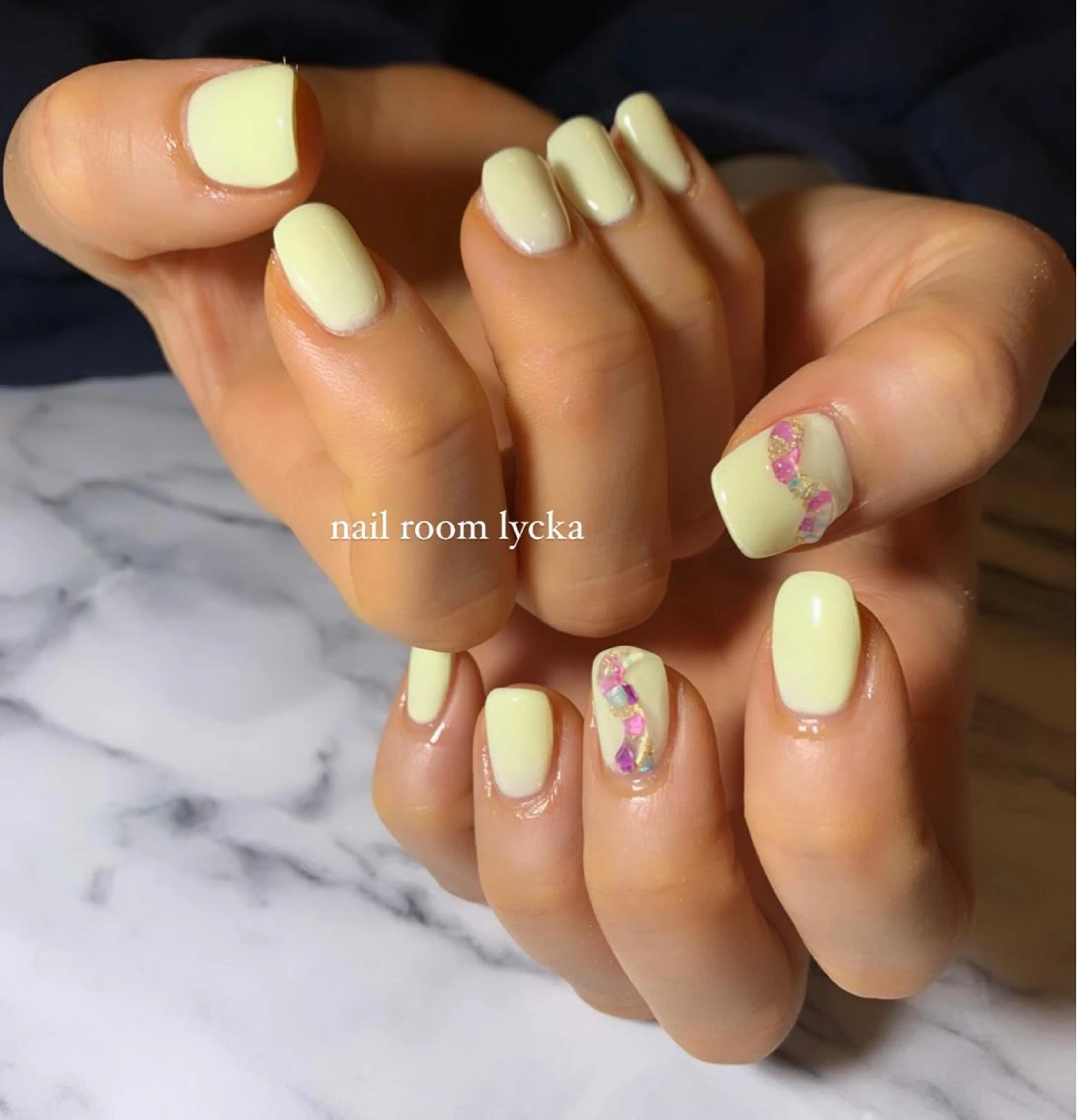 ネイル ﾈｲﾙﾙｰﾑﾘｯｶ 𝐦𝐚𝐲𝐮のネイルデザイン