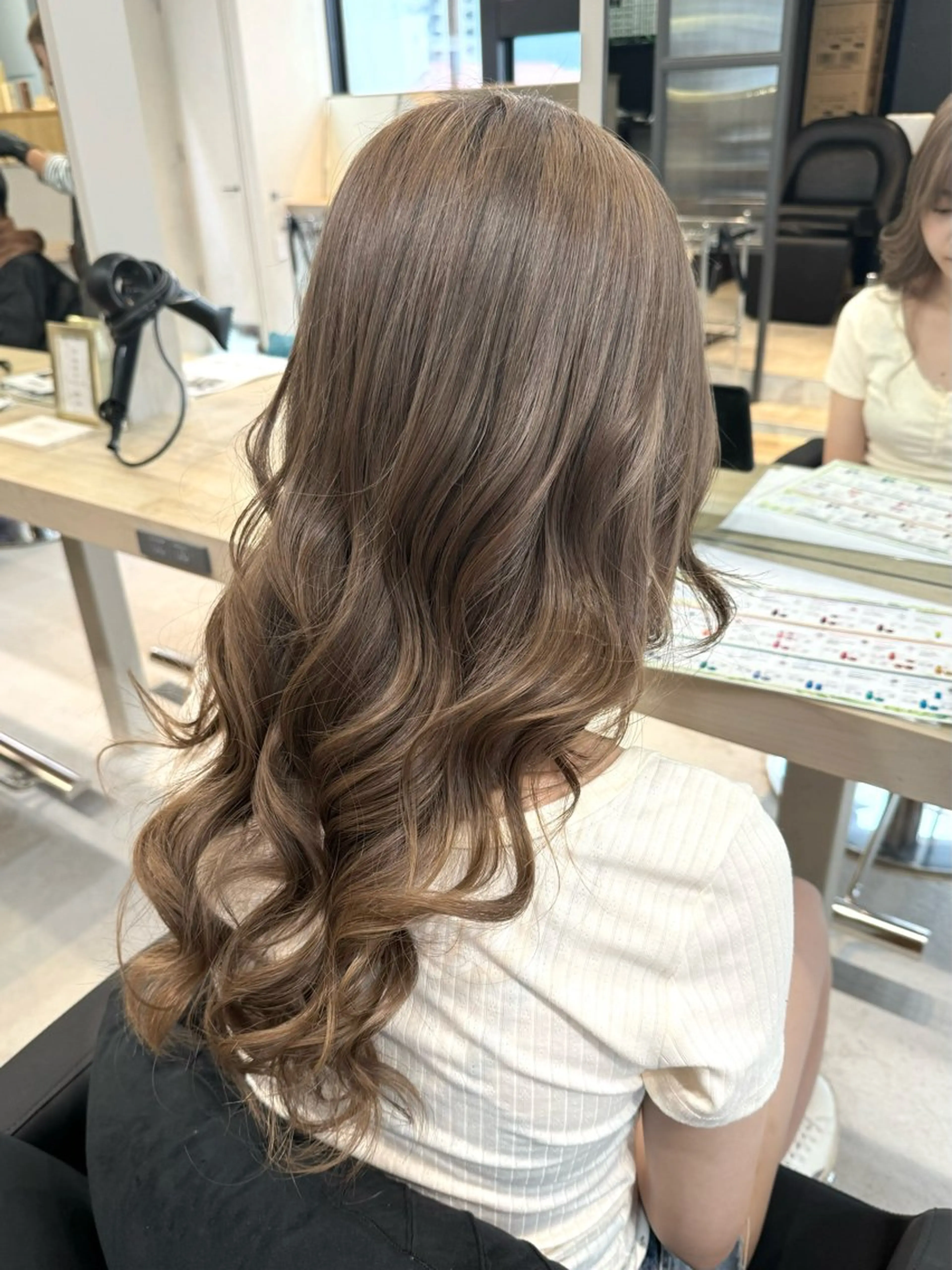 ロング AKI 🐉のヘアスタイル