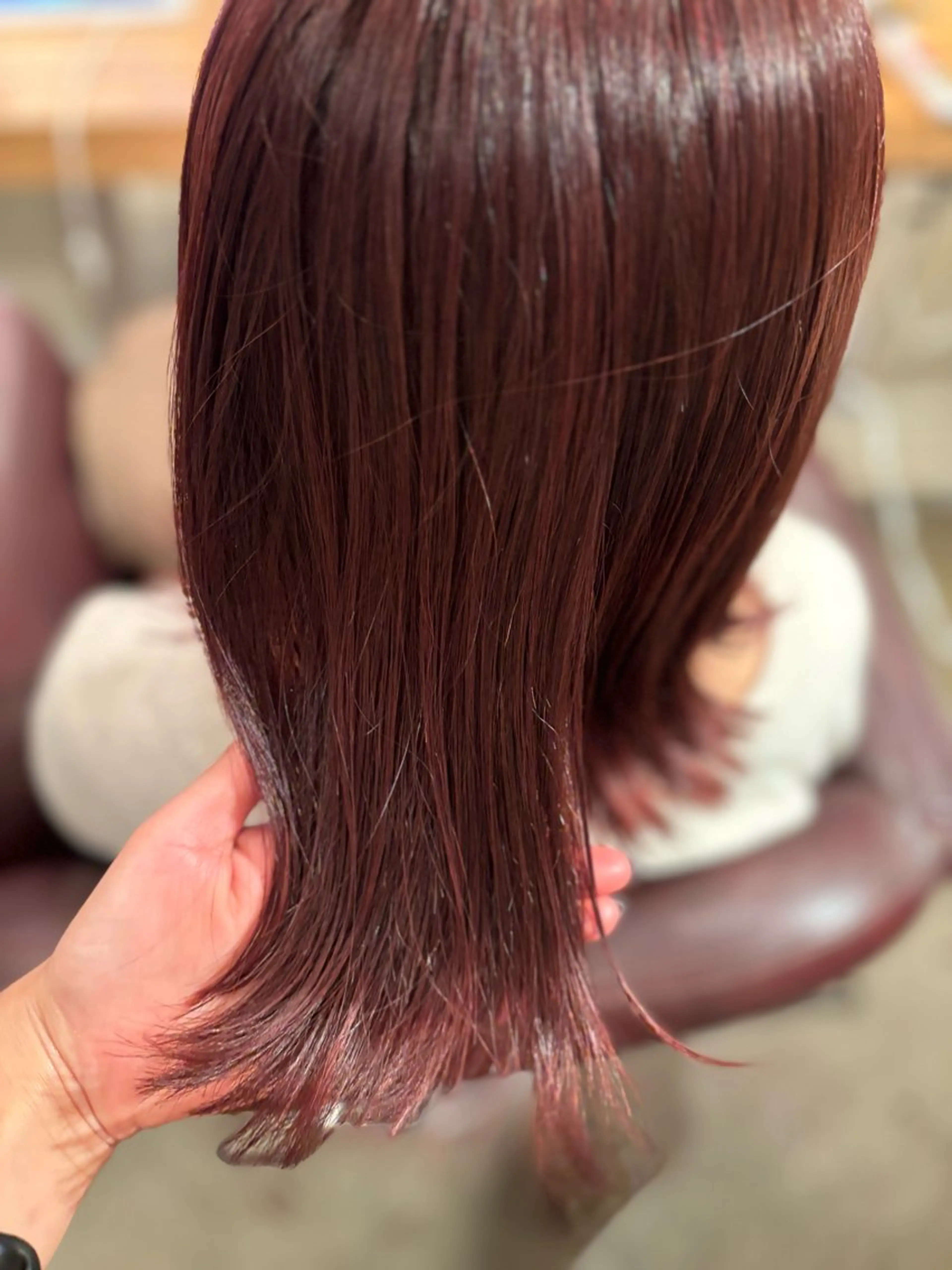 カラー ブリーチ ブリーチなしカラー ピンクカラー 髪質改善カラー ブラウン🤎YUMEのヘアスタイル