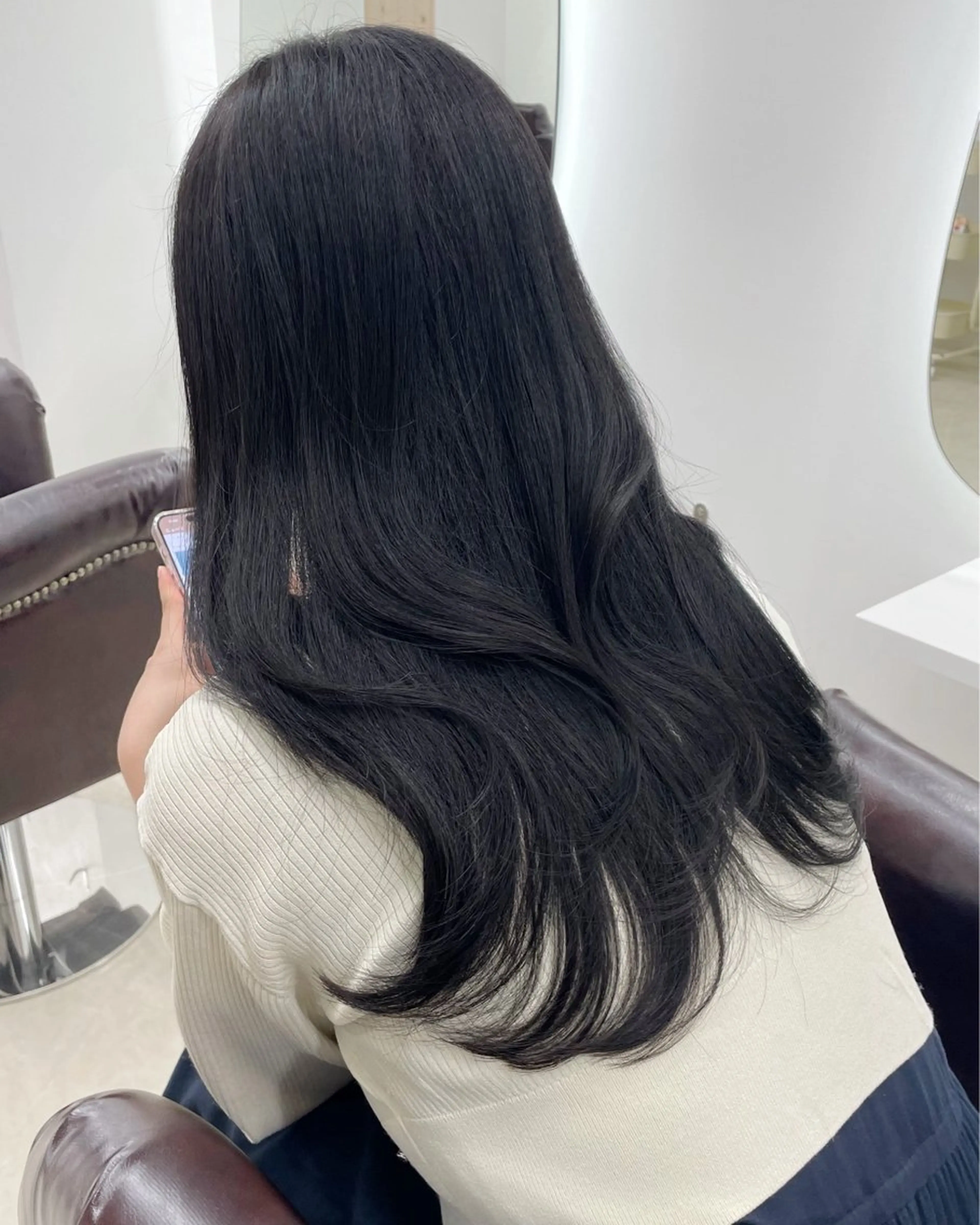 ロング カラー カット ヘアカラー トリートメント ヘアセット 新宿/韓国ヘア/ 髪質改善ストレートのヘアスタイル