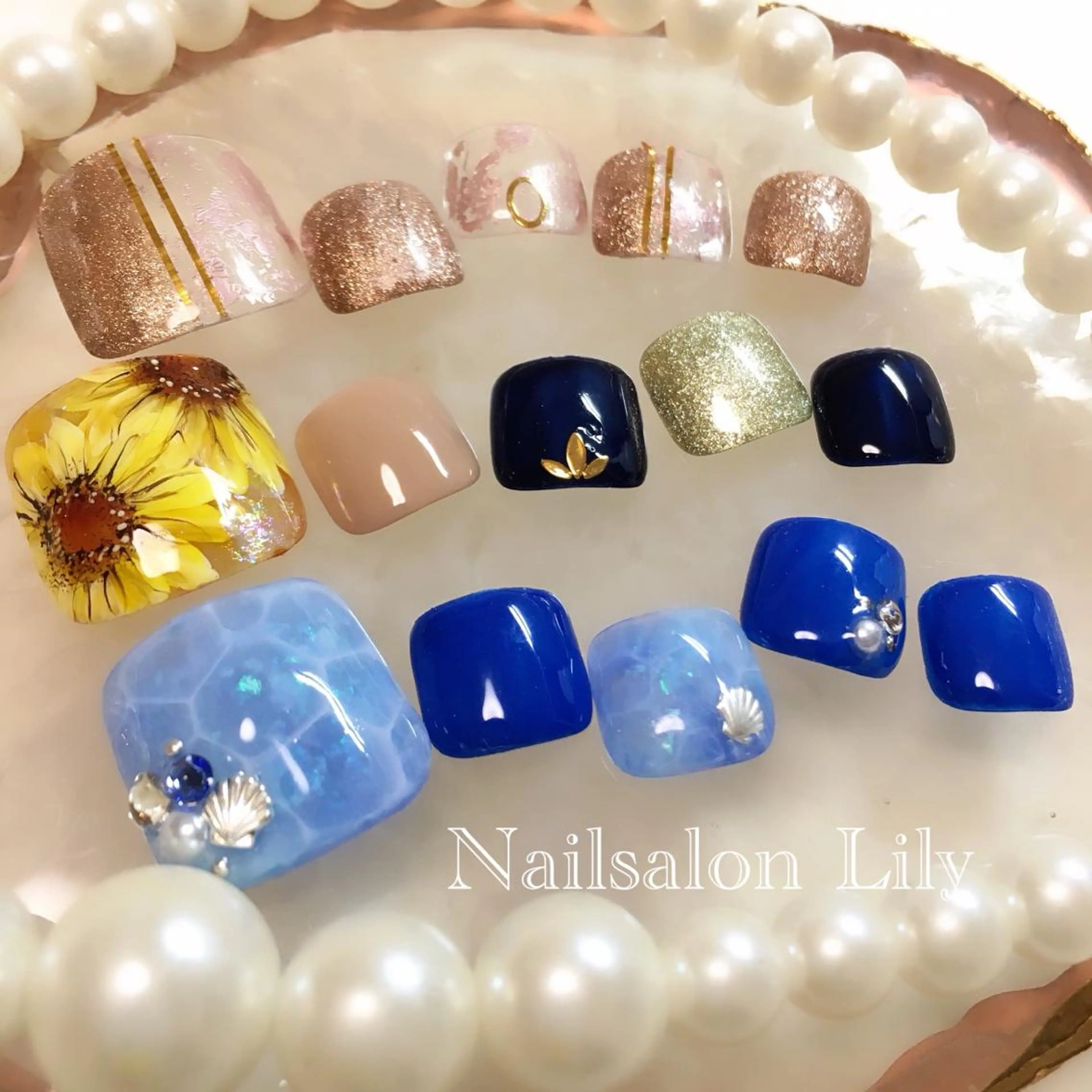ネイル Lily*nail 🌻Mii🌻のネイルデザイン