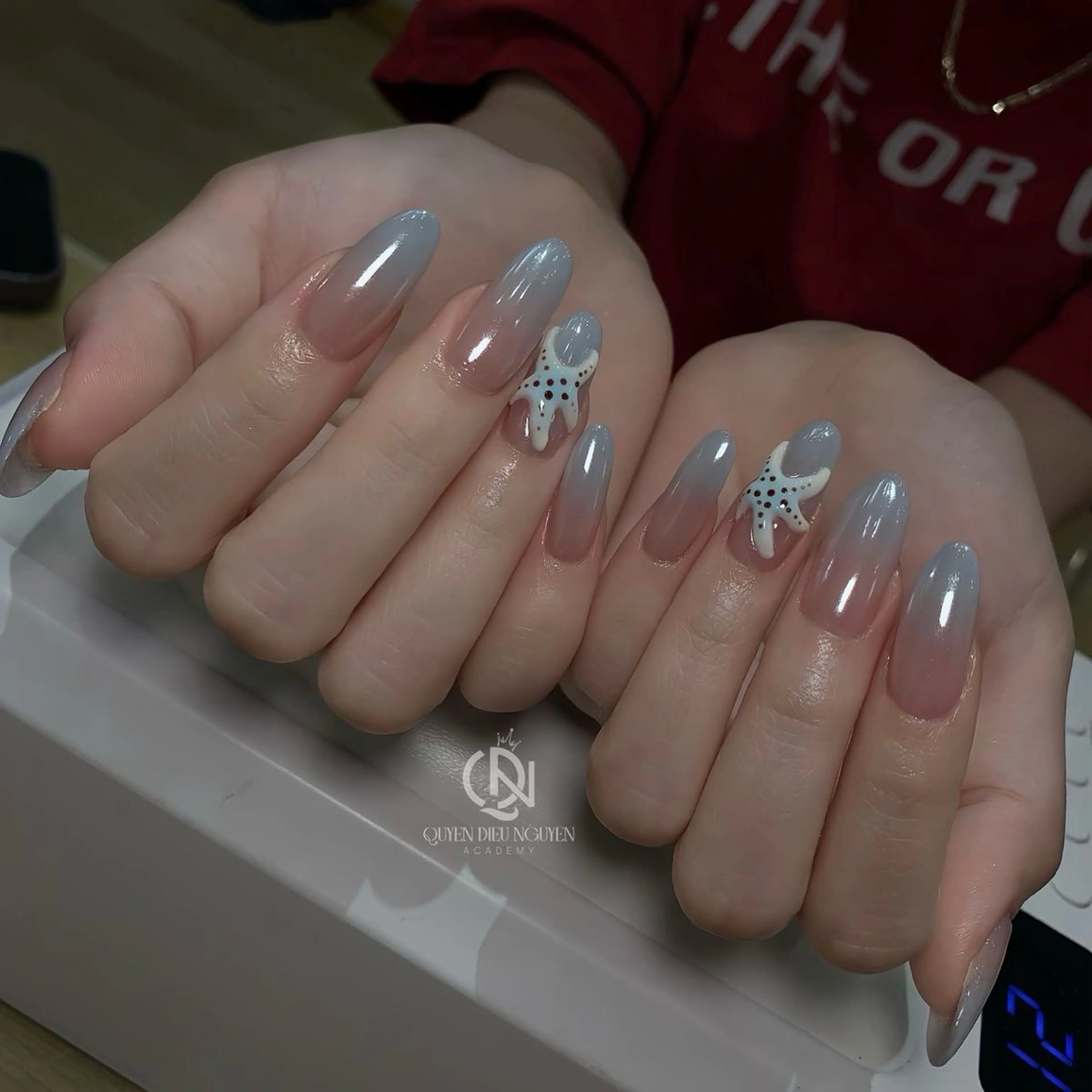 ネイル アートネイル ジェルネイル キラキラネイル 韓国ネイル マグネットネイル Hina KawaiiNailのネイルデザイン