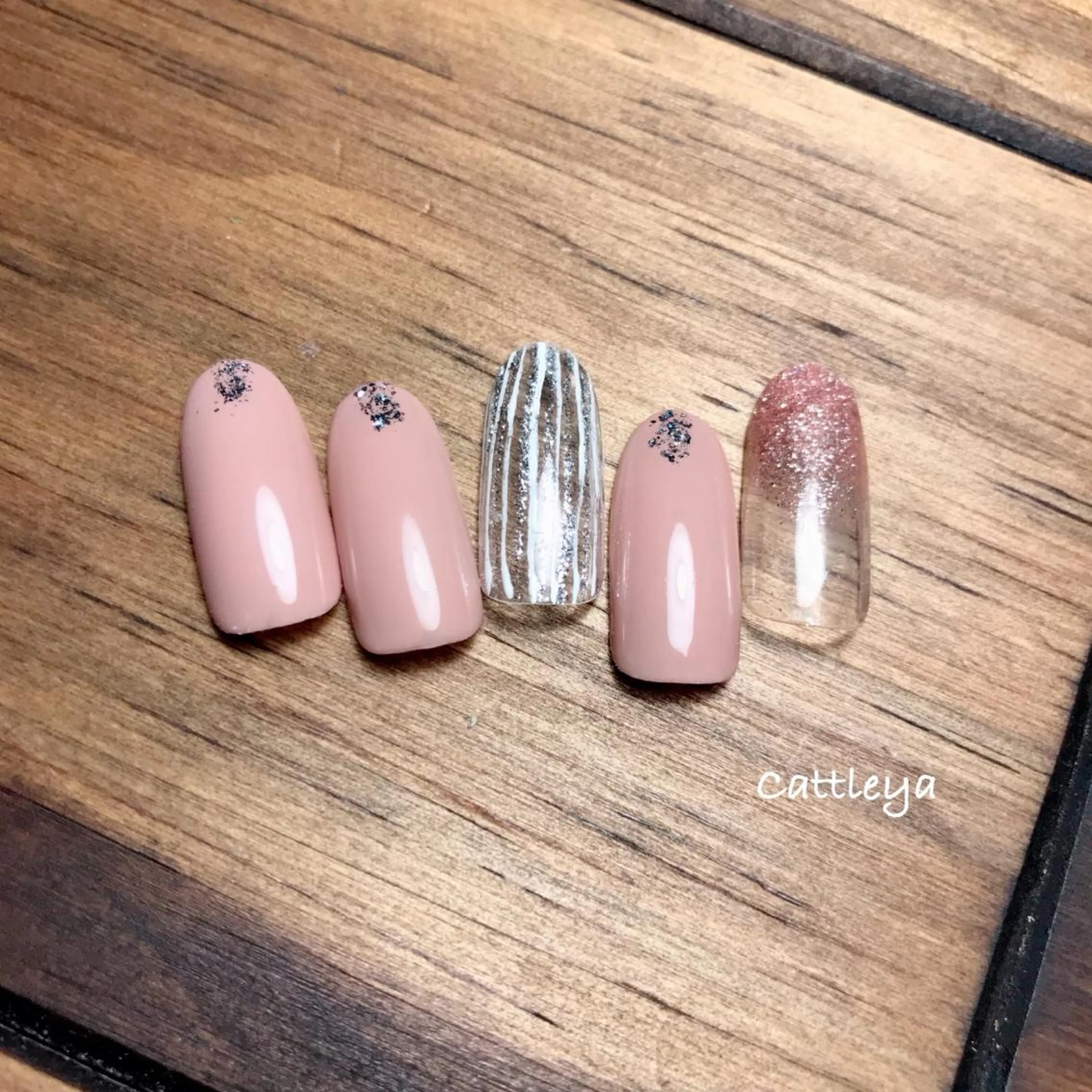 ネイル Cattleya meguのネイルデザイン