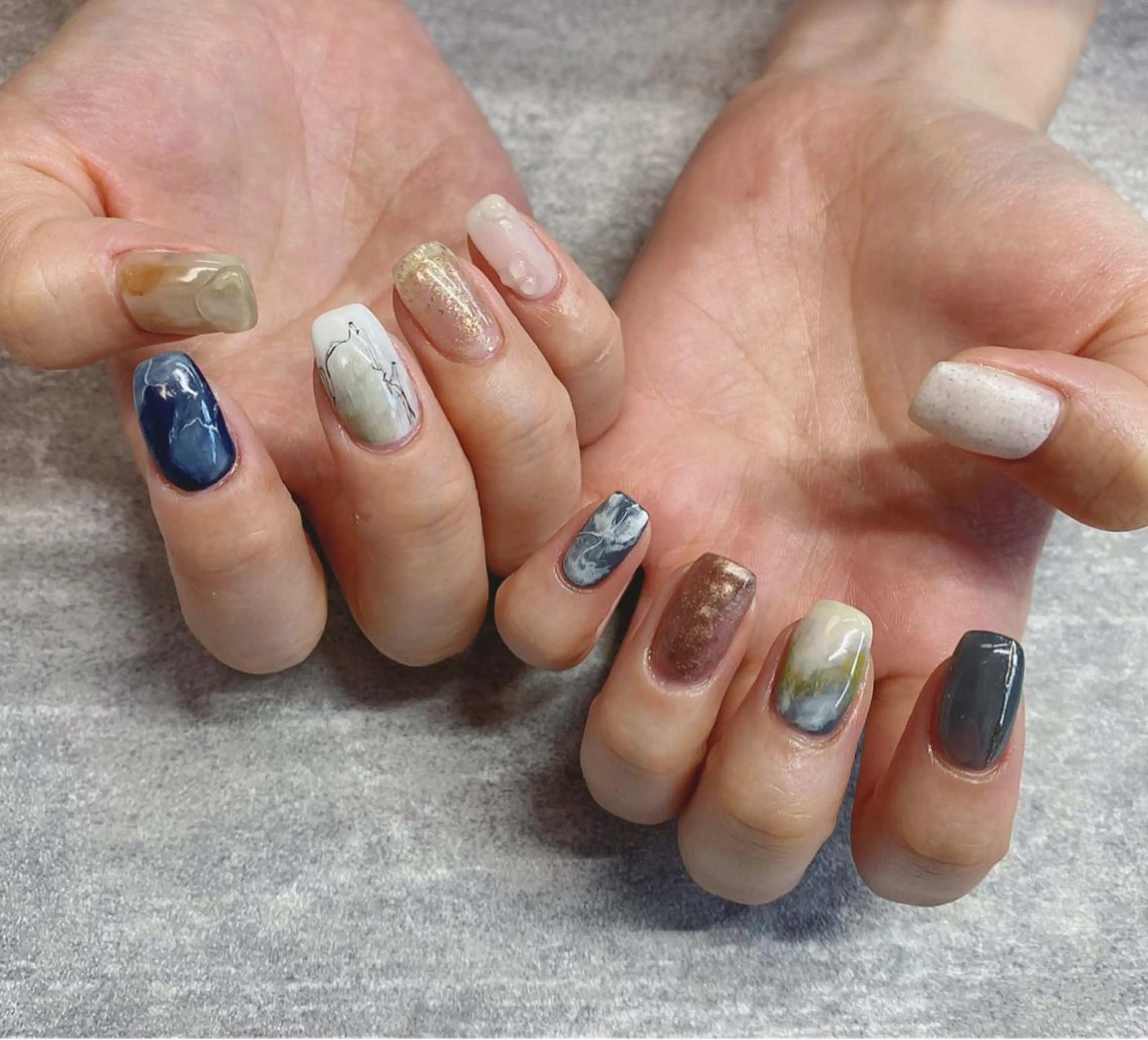 ネイル 持ち込み ハンドネイル 𝑺 𝒏𝒂𝒊𝒍✳︎のネイルデザイン