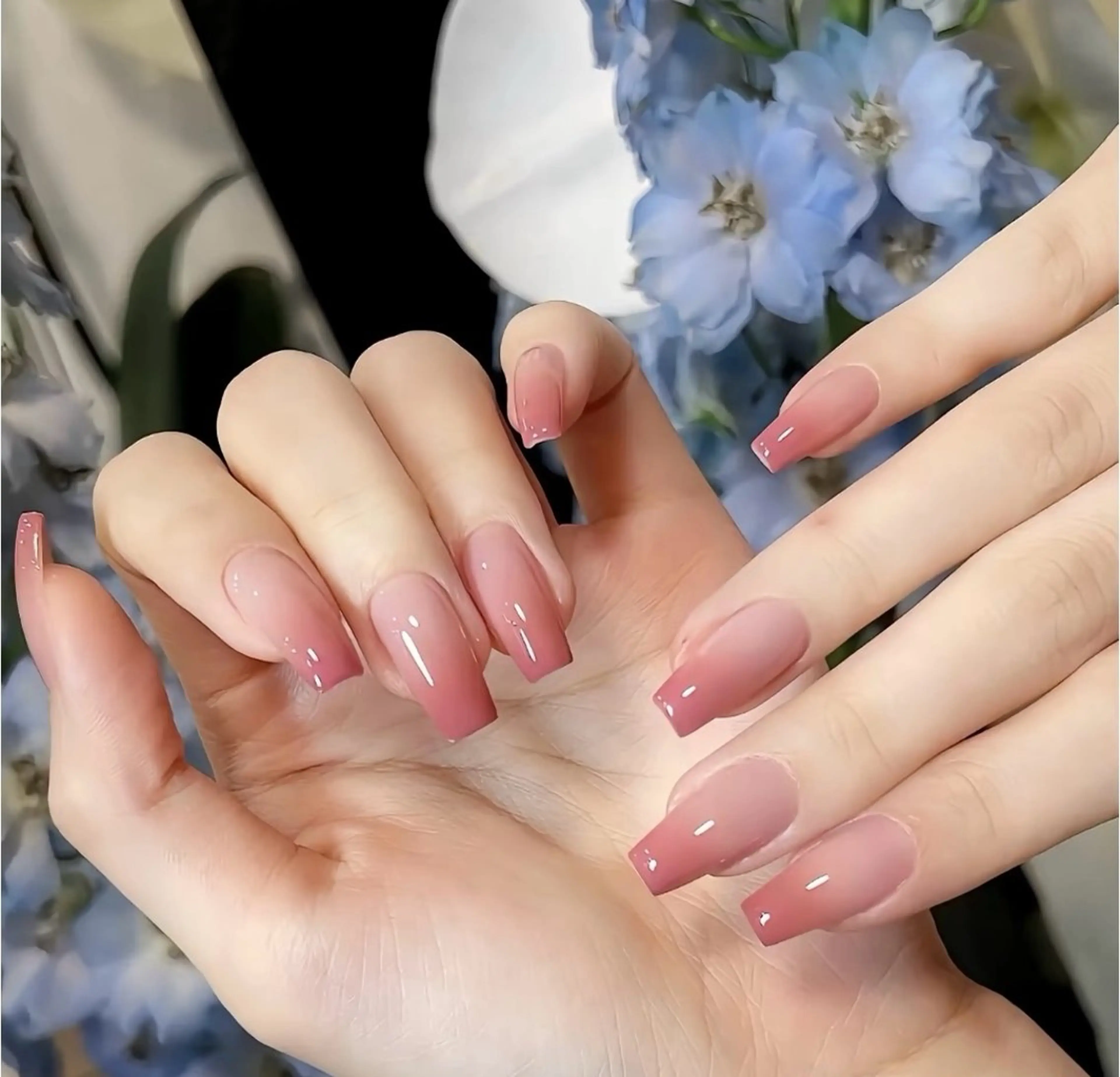 ネイル チークネイル 長さ出し フレンチネイル ガーリー 韓国ネイル sun nail池袋 モデル募集のネイルデザイン
