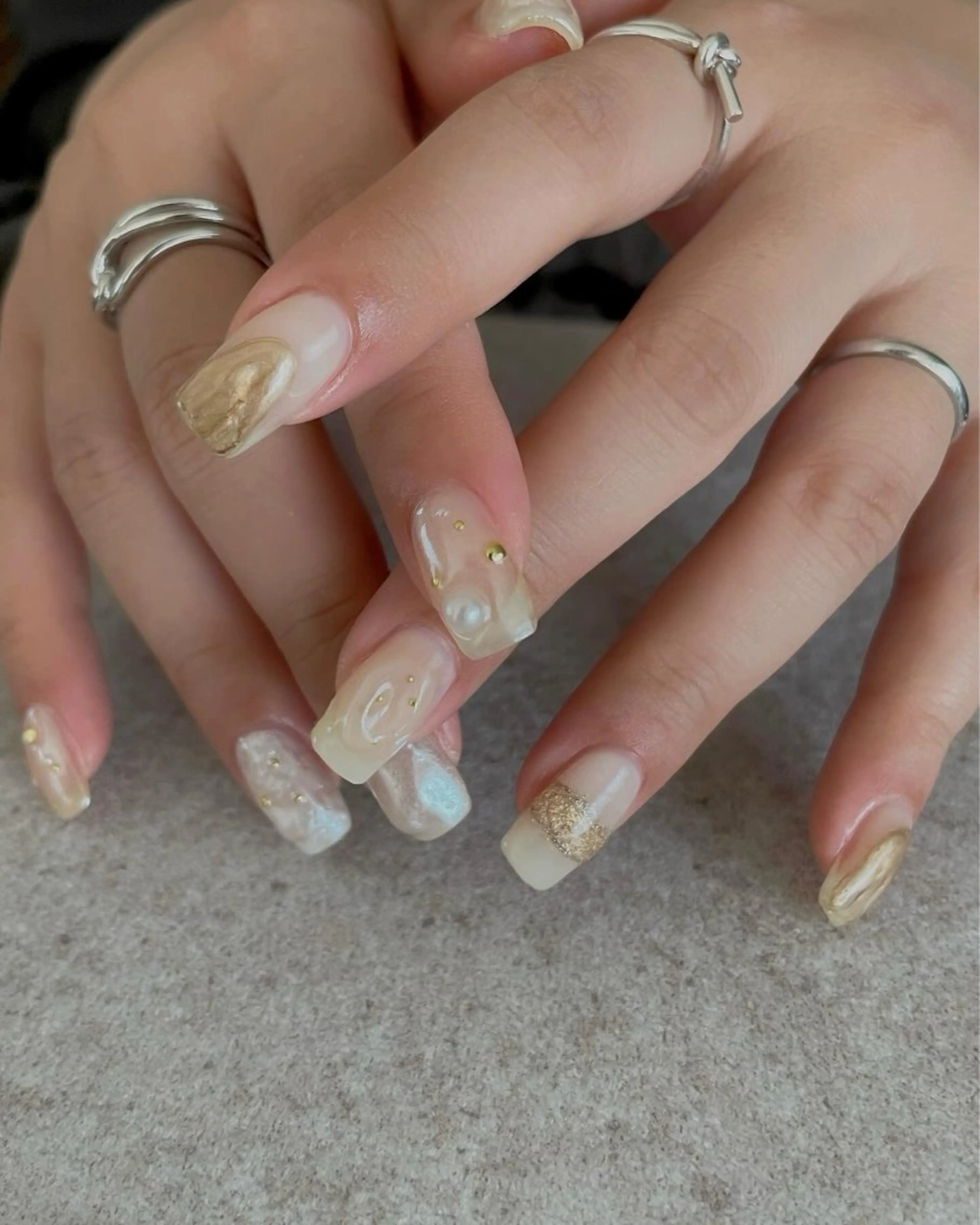 ネイル ジェルネイル ニュアンスネイル ハンドネイル "achoe" コエ HARUNAのネイルデザイン