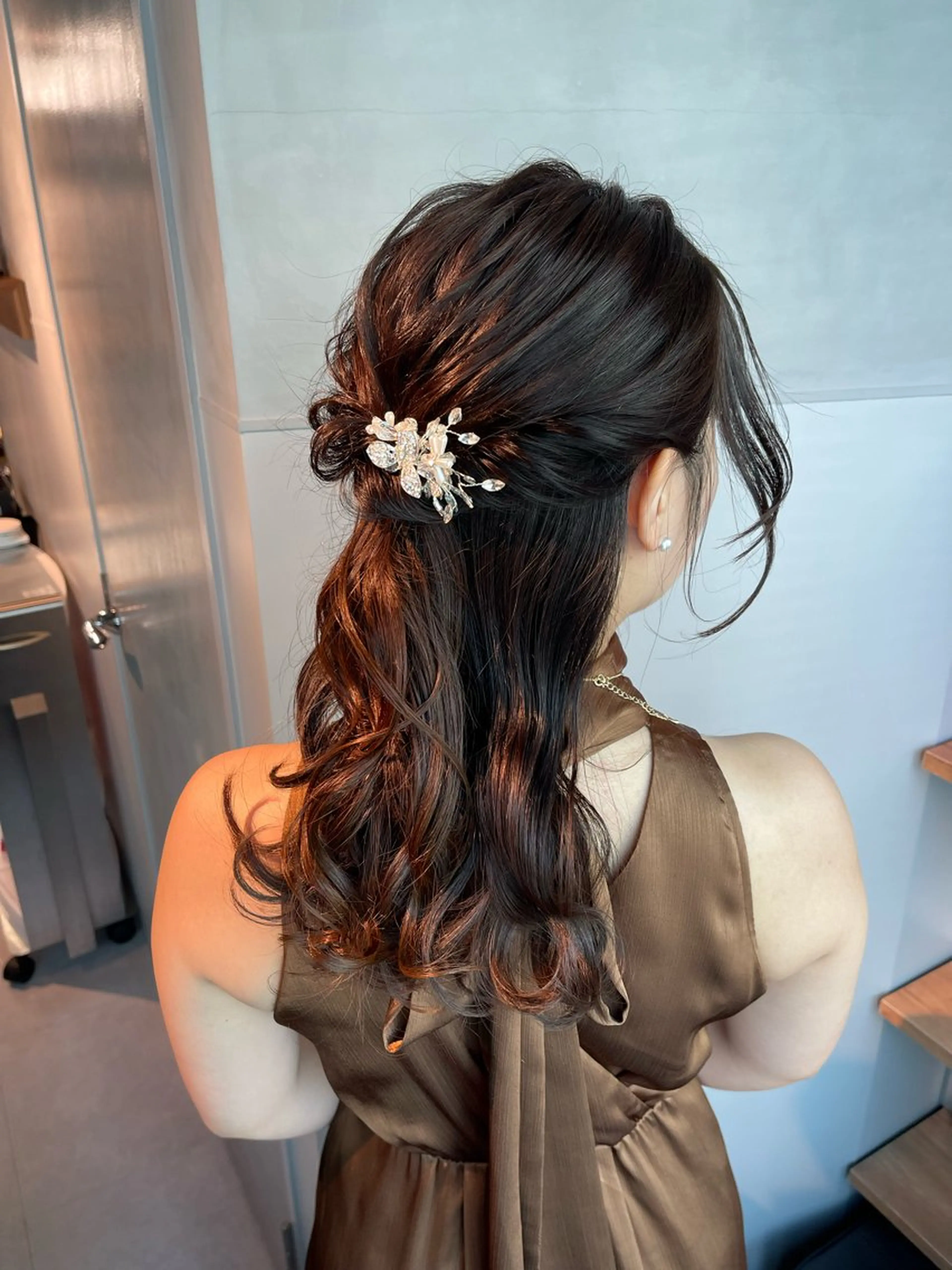 ヘアアレンジ ポニーテール 結婚式・ブライダル 卒業式のヘアスタイル ヘアセット charm《銀座》 ヘアセット/縮毛矯正のヘアスタイル