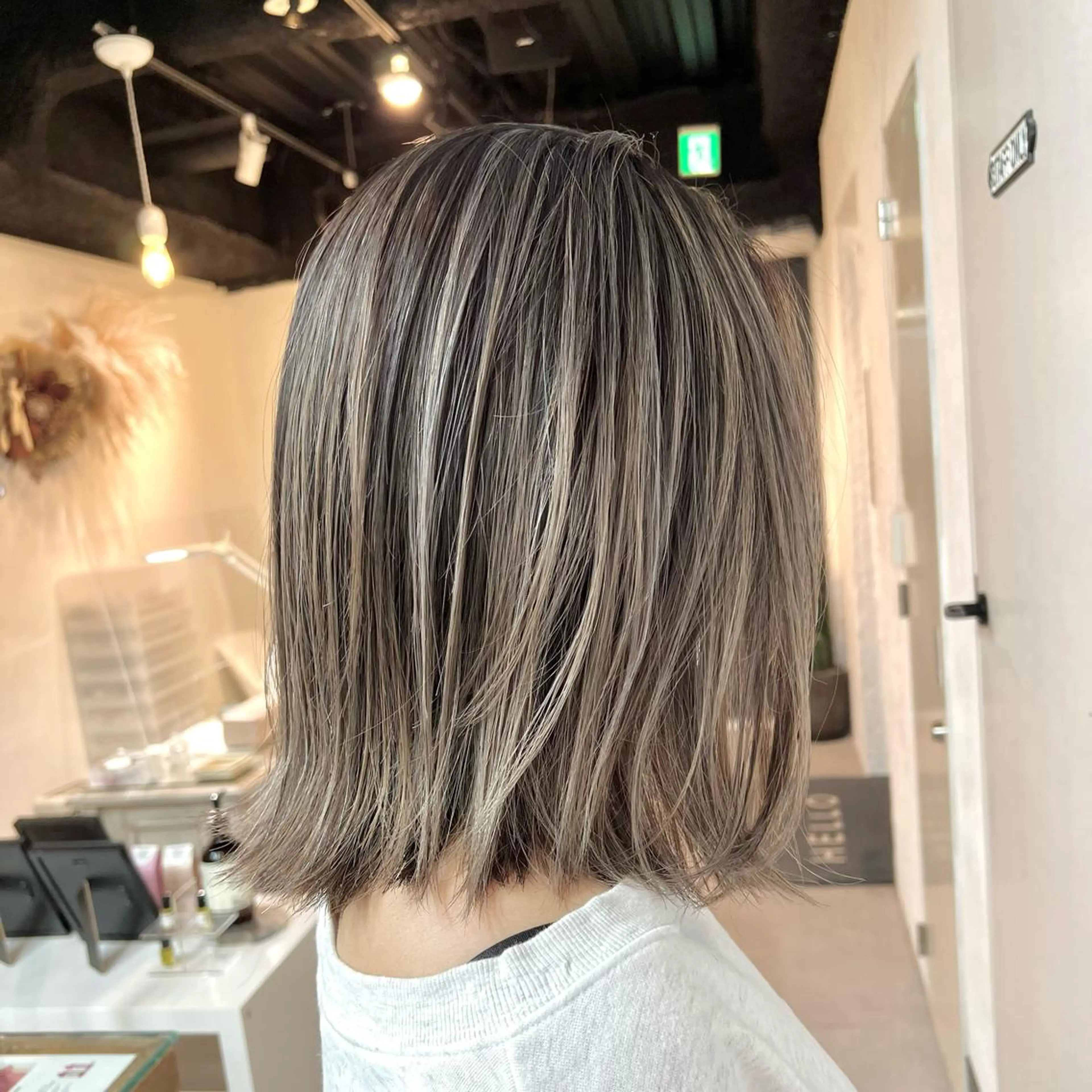 ショート カラー ✨韓国/外国人風✨ 江原巧のヘアスタイル