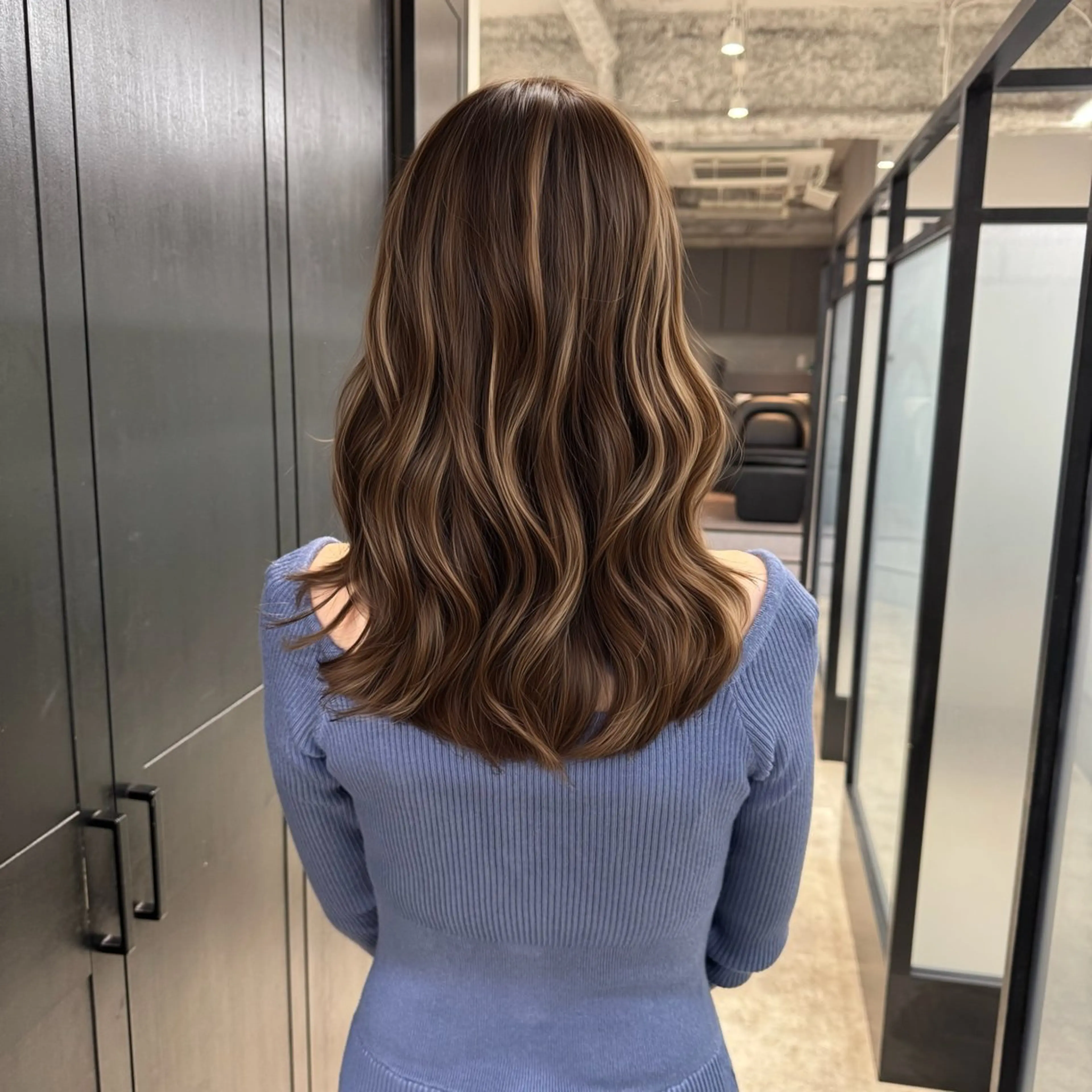 セミロング ハイライト カット ヘアカラー ハイライト／髪質改善 裕樹のヘアスタイル