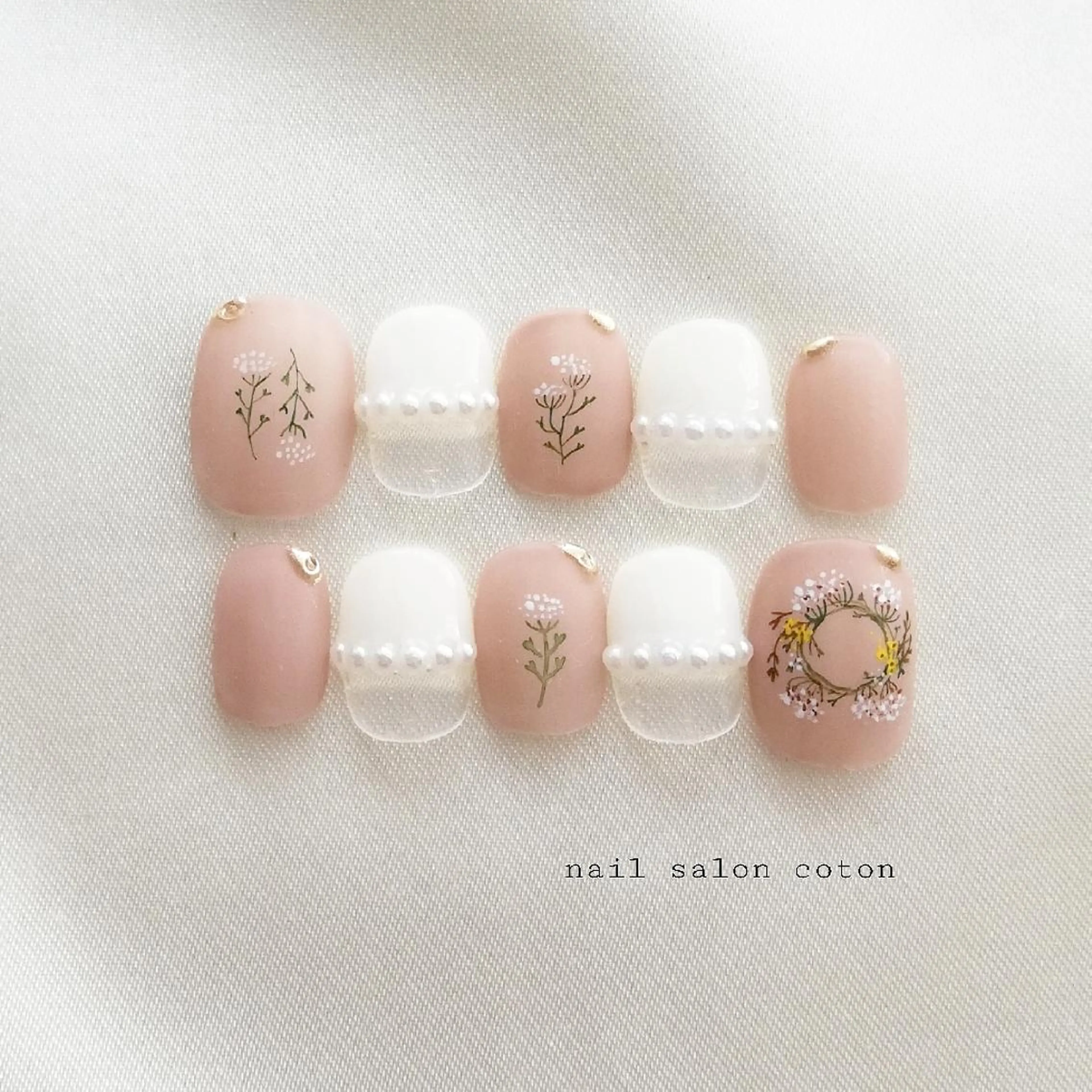 ネイル 🥀ネイルサロン cotonコトン🥀のネイルデザイン