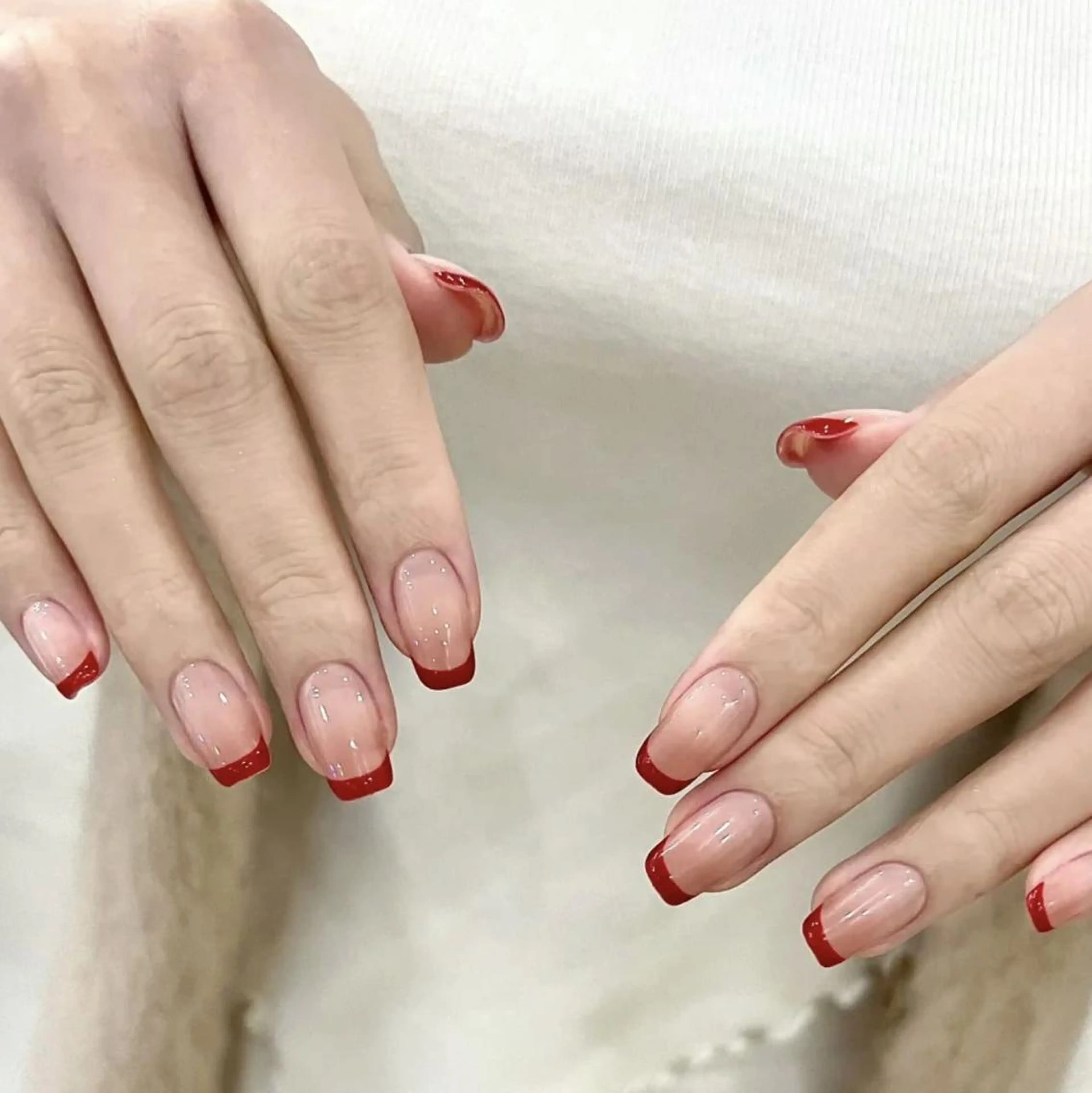 ネイル フレンチネイル Queens マオのネイルデザイン