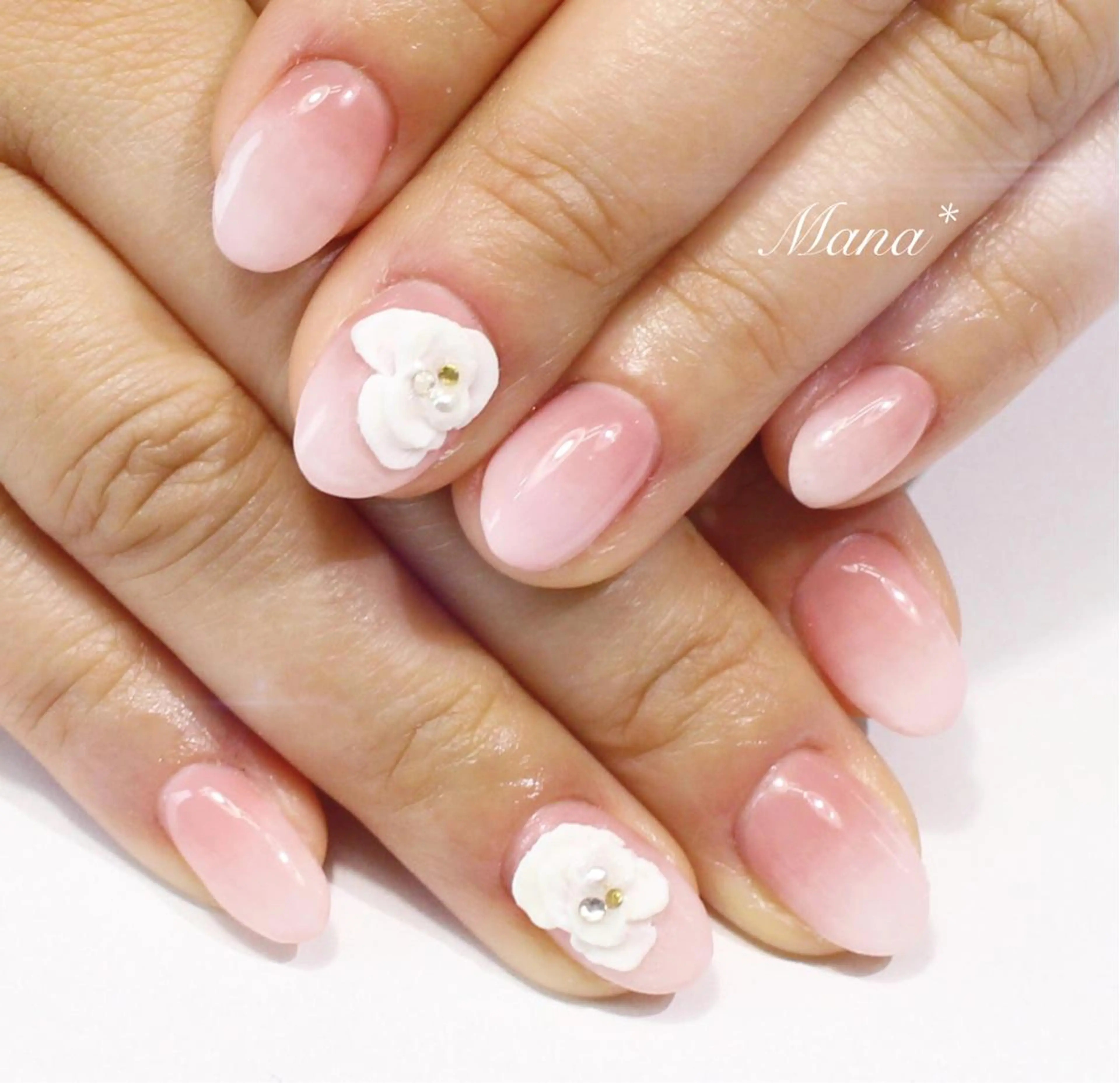 ネイル 塚田 由香里のネイルデザイン