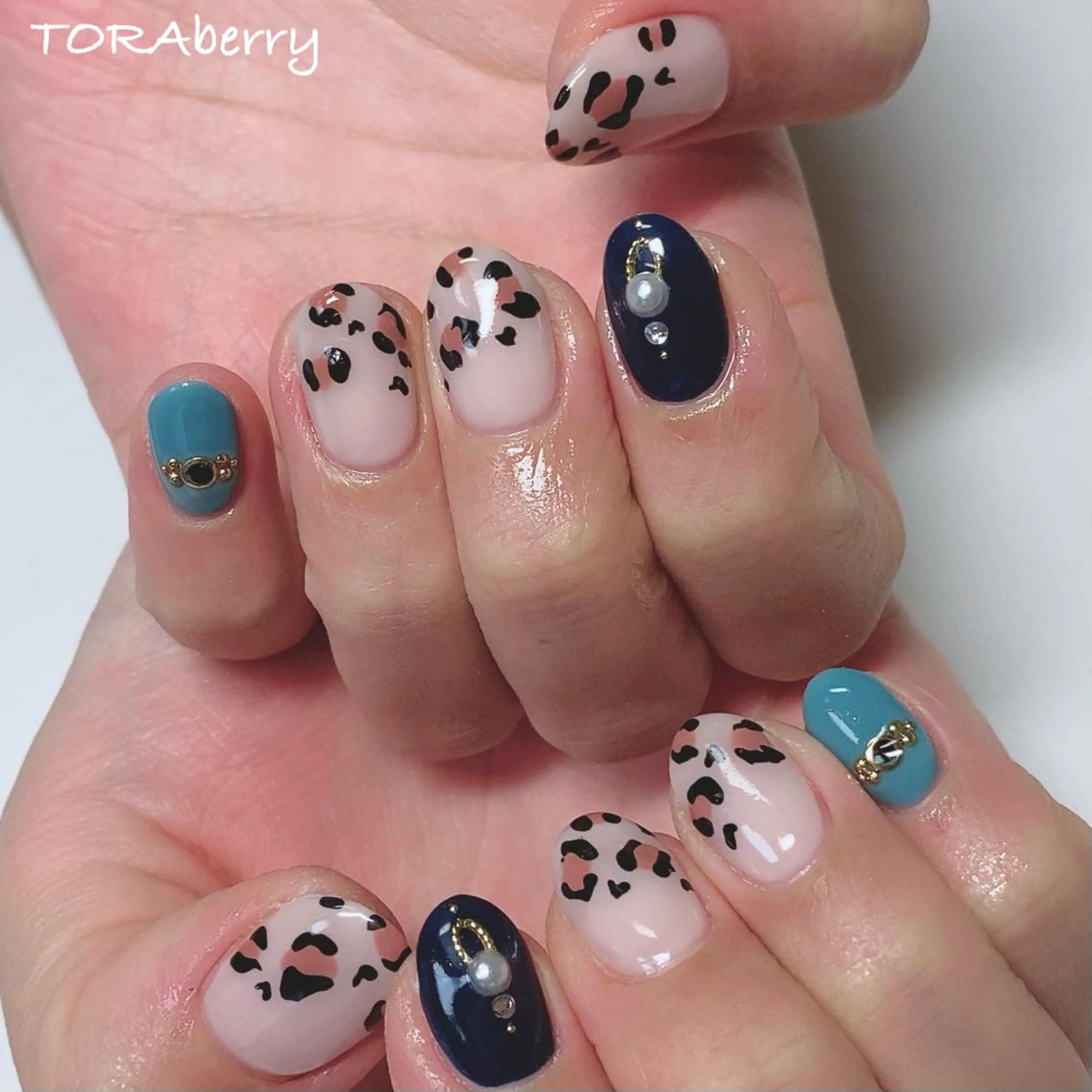 ネイル ネイリスト なつみのネイルデザイン