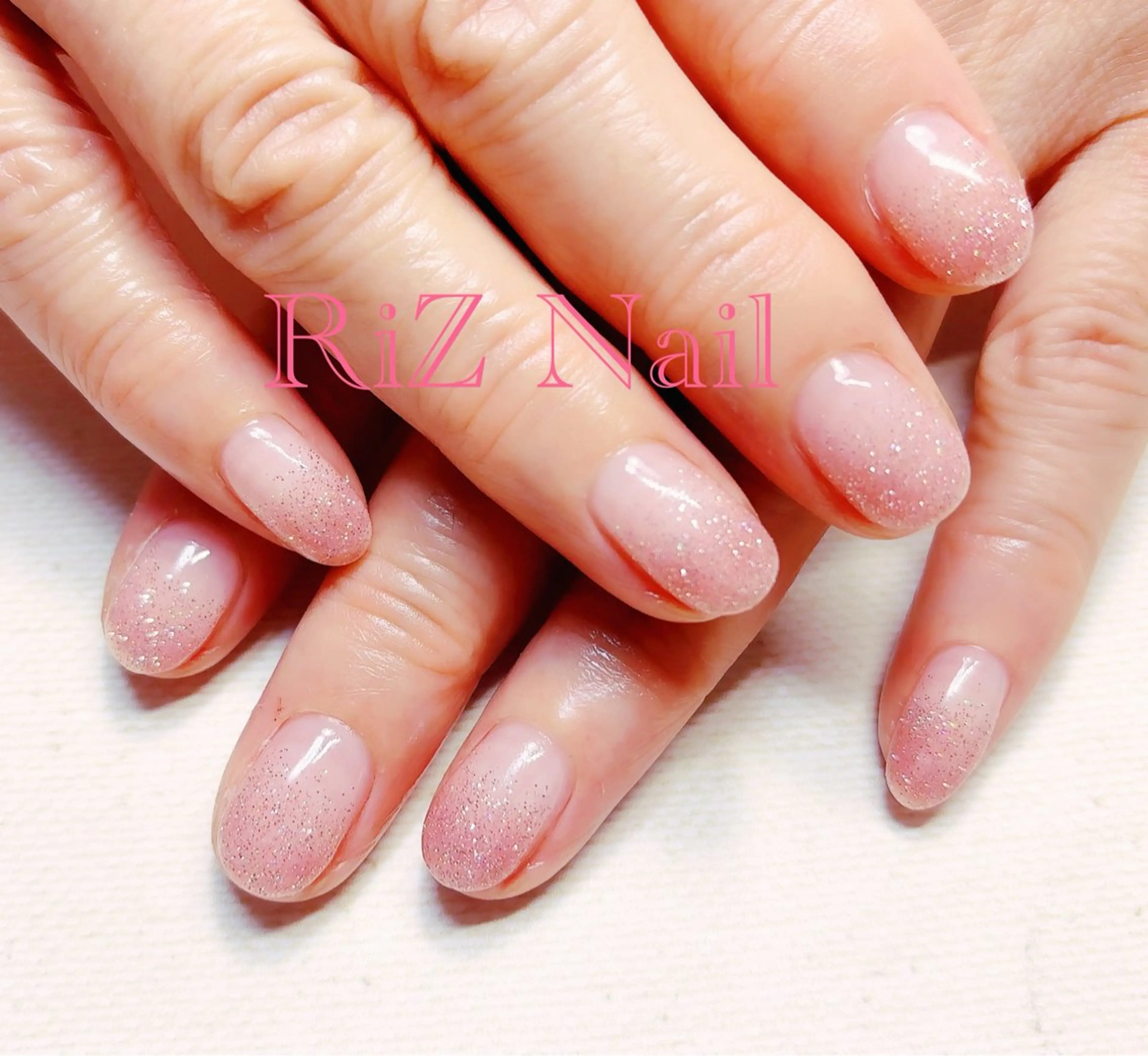 ネイル フラッシュネイル グラデーション RiZ nail salonのネイルデザイン