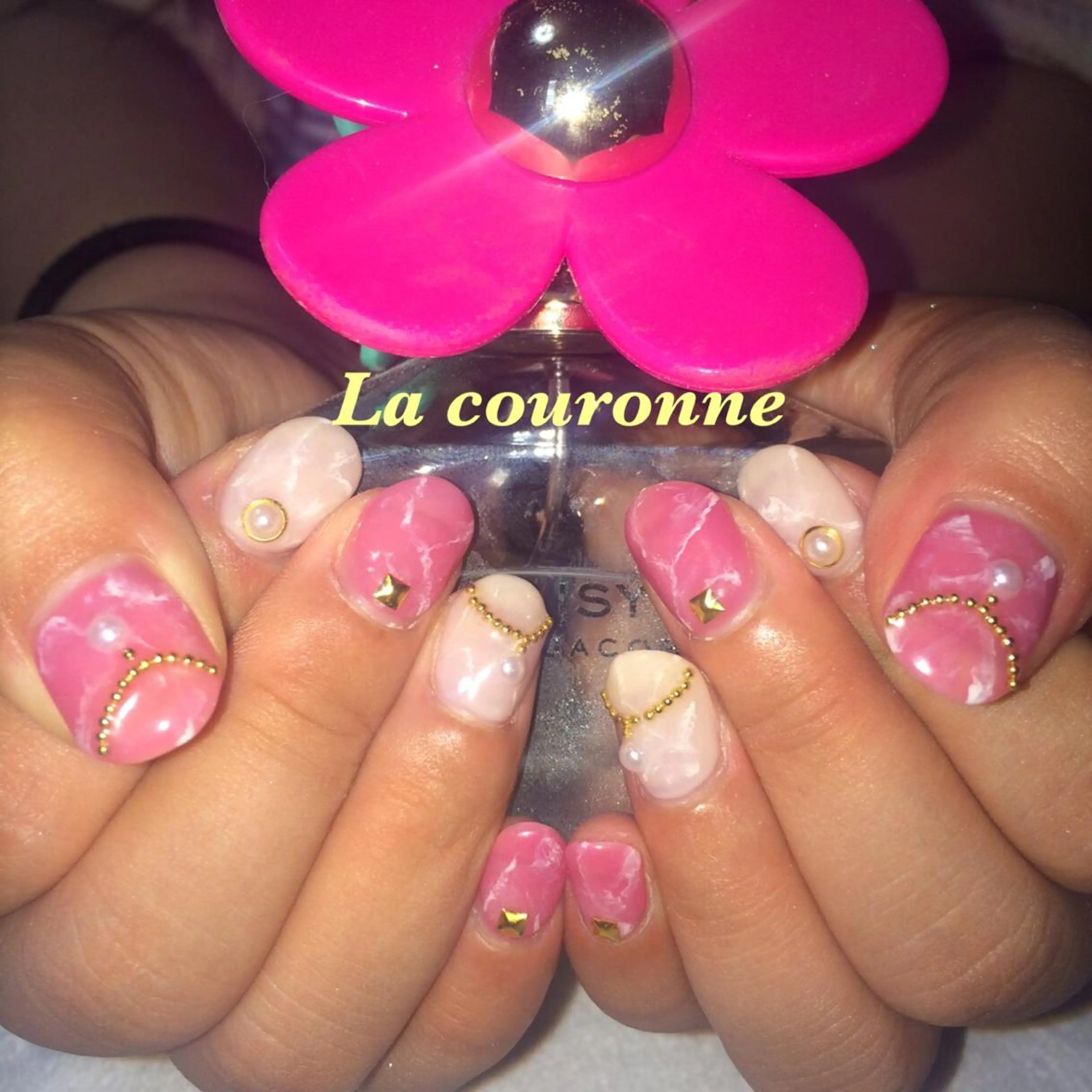 ネイル Lacouronne NATSUMIのネイルデザイン