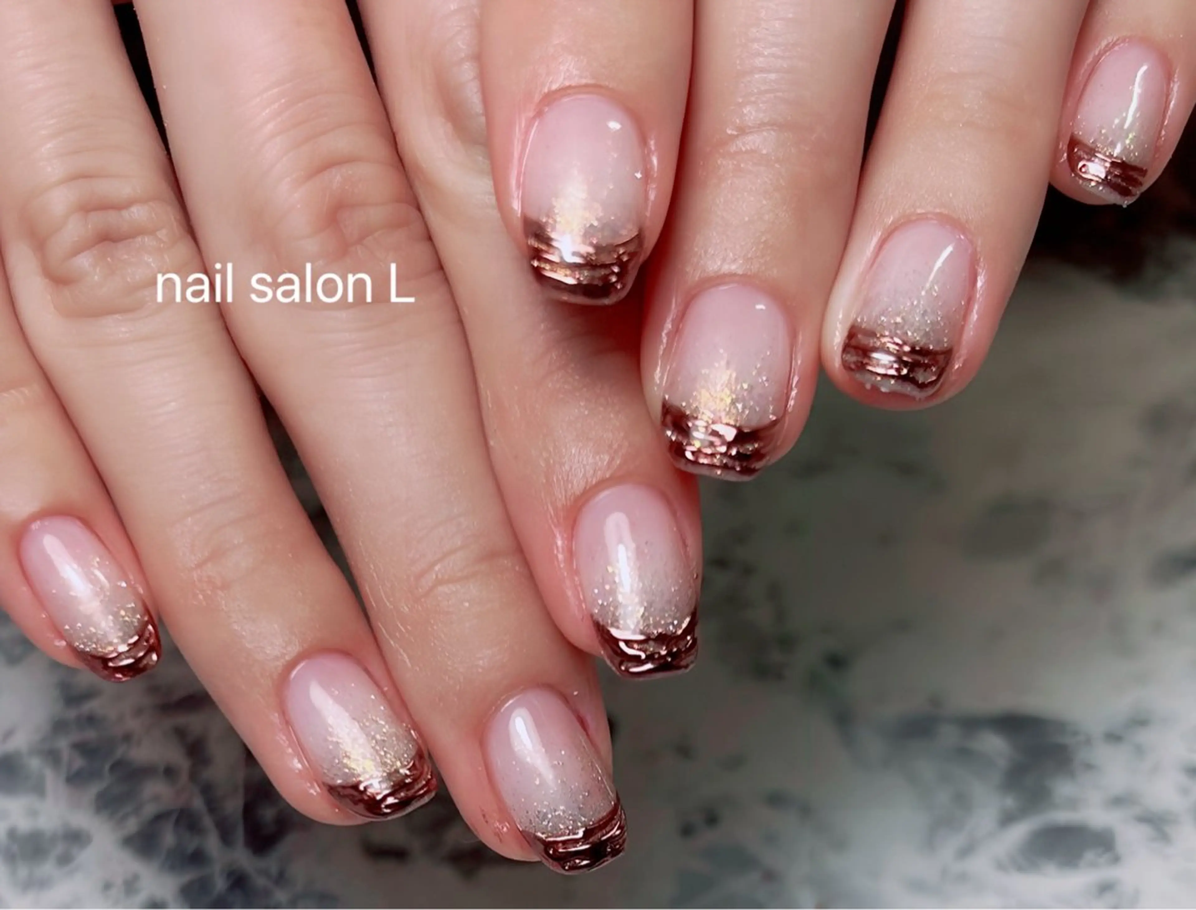 ネイル フラッシュネイル フレンチネイル ミラーネイル ピンク ハンドネイル 吉川市 ネイルサロンLのネイルデザイン