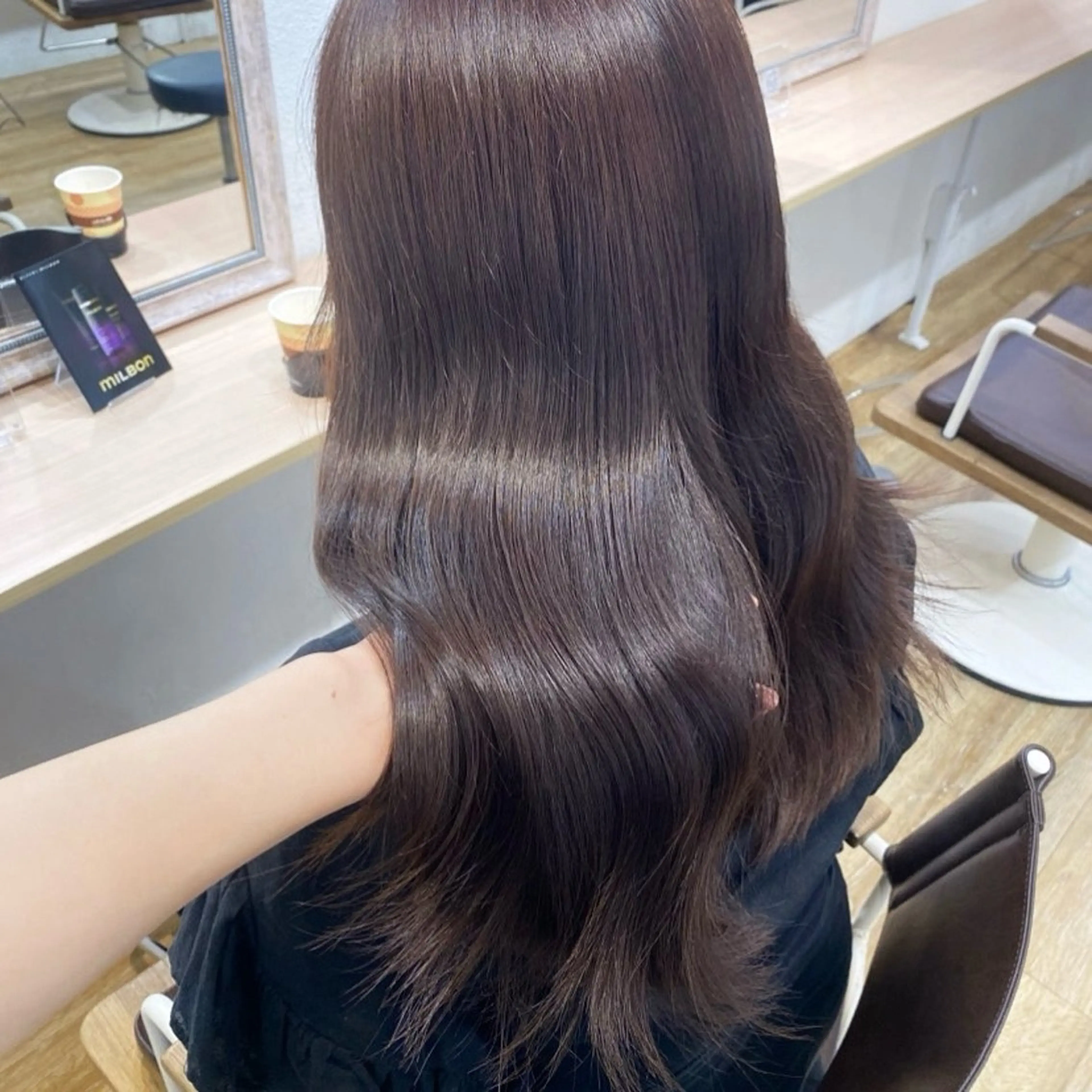 ロング カラー アッシュ ベージュカラー 黒髪 ブルーカラー ブルーブラック ヘアカラー トリートメント 艶感/韓国風 🤍moeka🤍のヘアスタイル