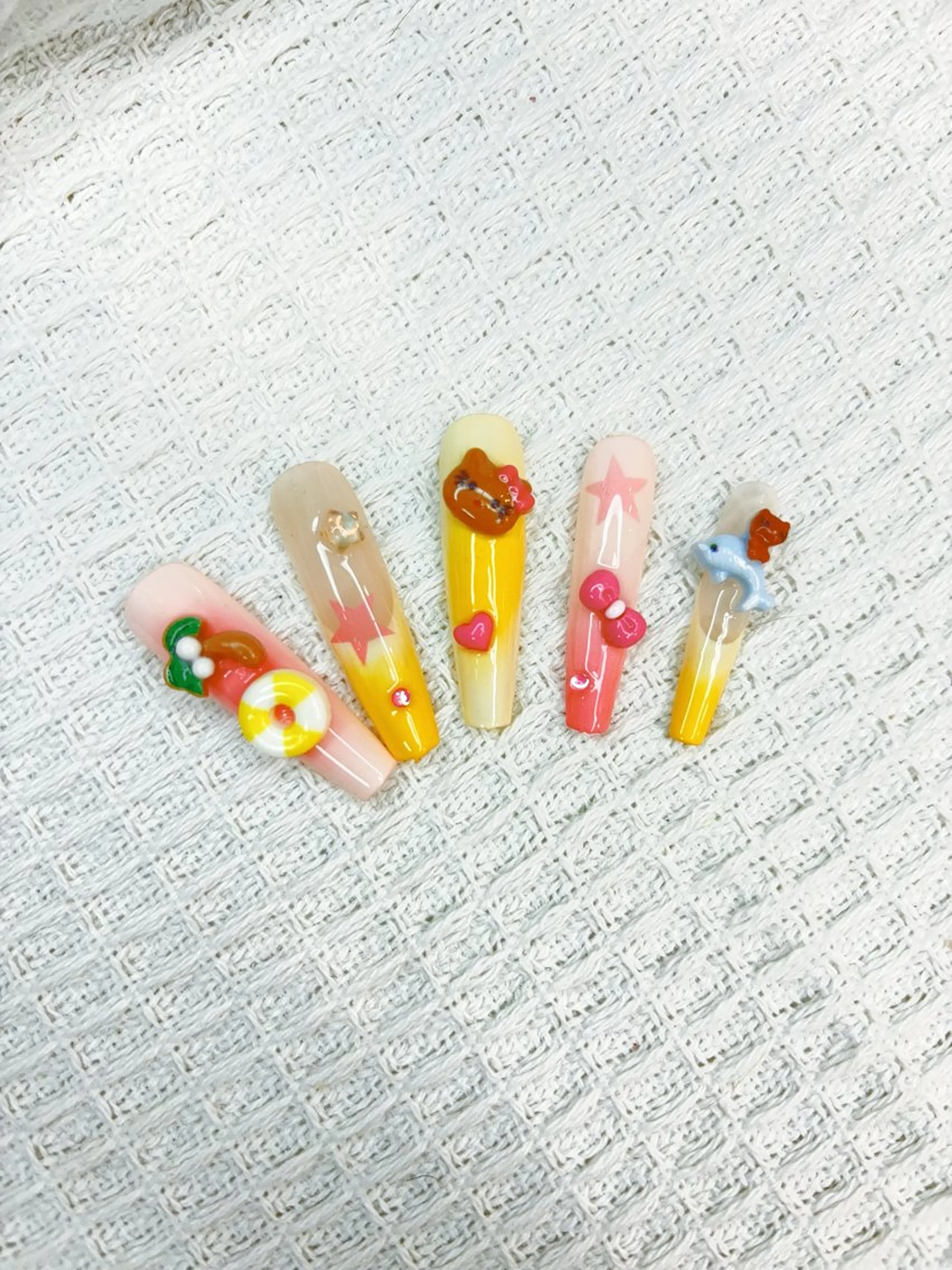 ネイル DG nailのネイルデザイン