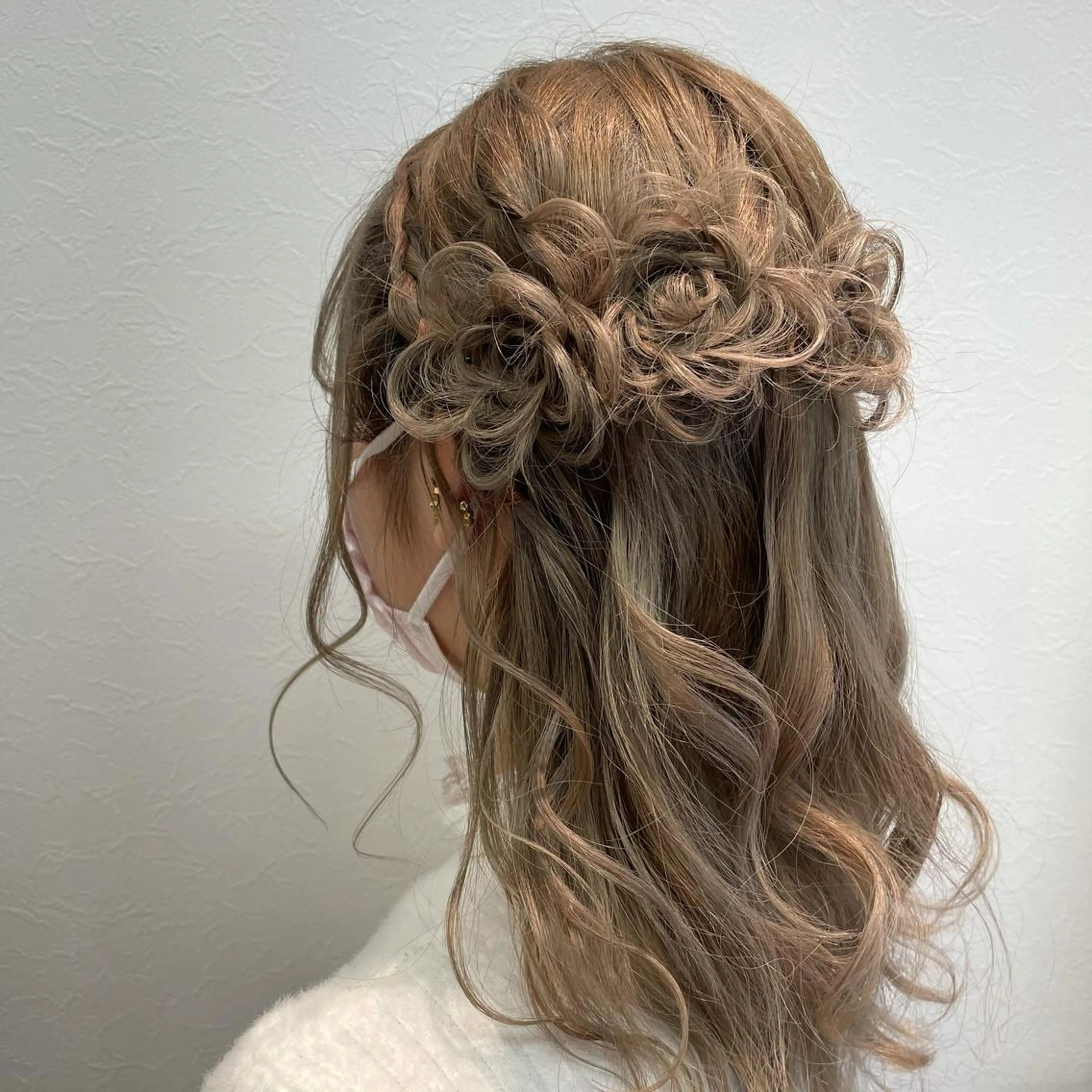 セミロング ヘアアレンジ ヘアセット これた🧸ヘアメ職人 ♡髪質改善♡カラーのヘアスタイル