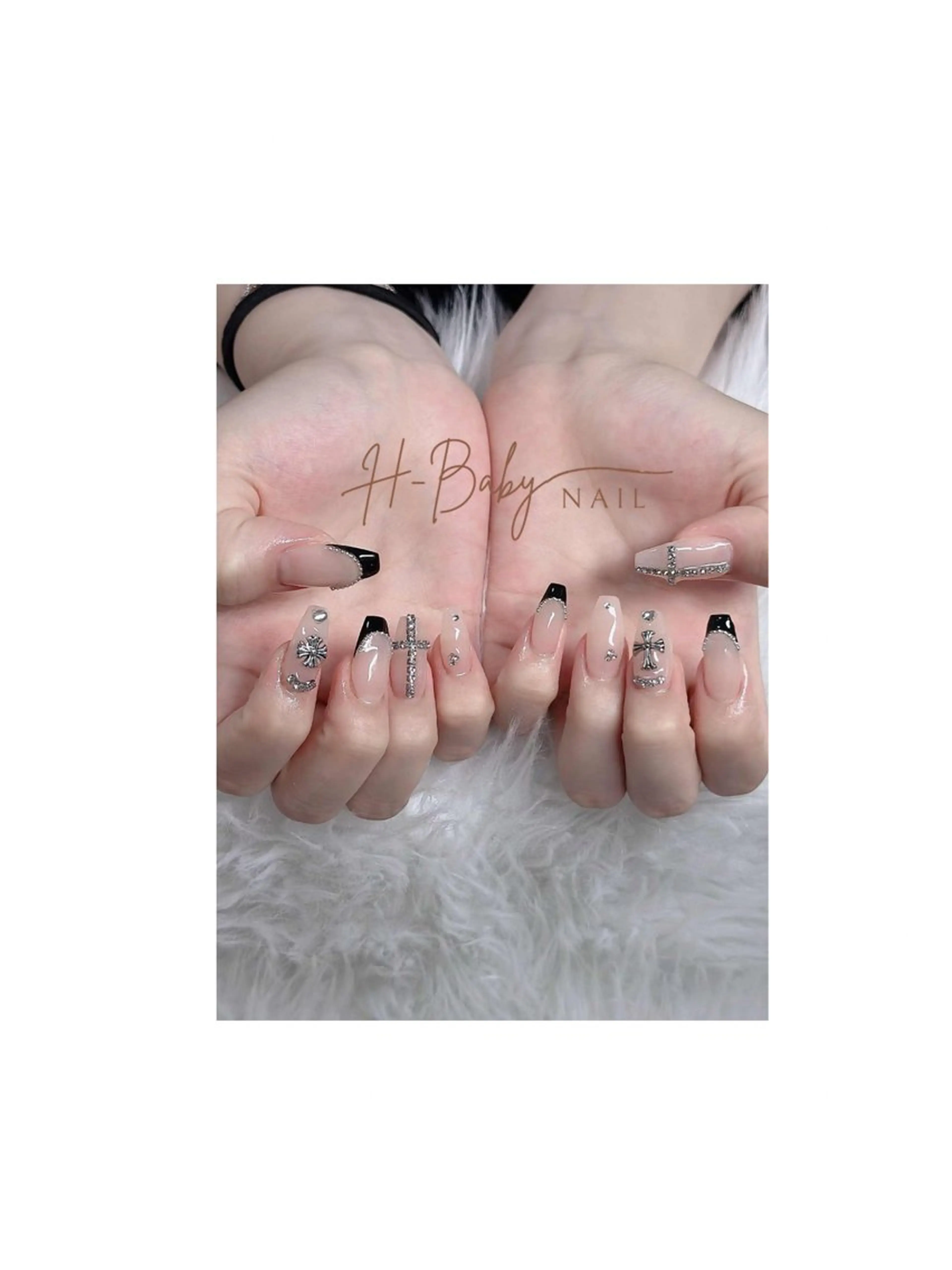 ネイル フレンチネイル ジェルネイル ガラスフレンチ ハロウィン ハート ハンドネイル H.baby Nail Salonのネイルデザイン