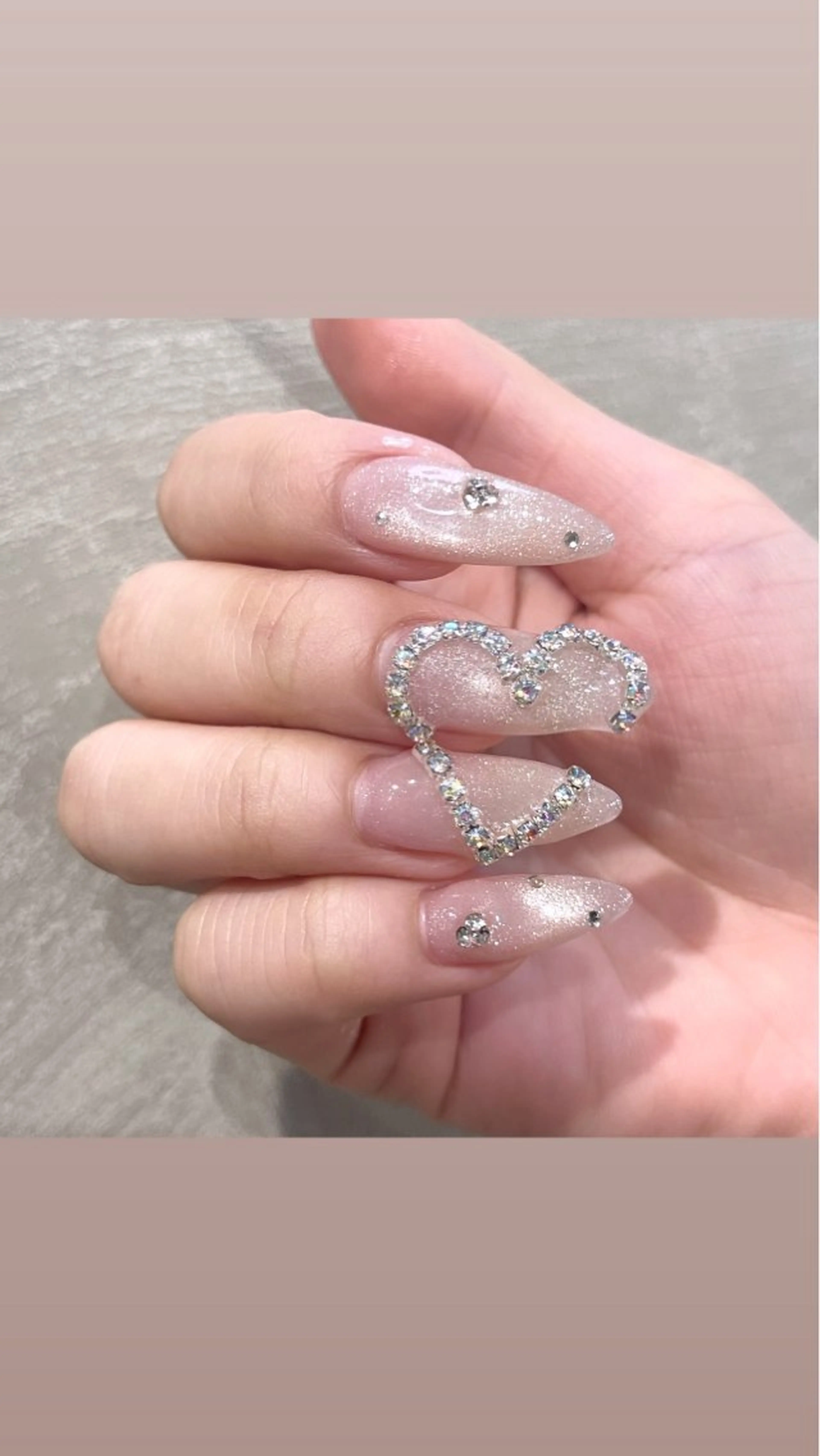 ネイル ハンドネイル 🧁fein. nana🩵のネイルデザイン