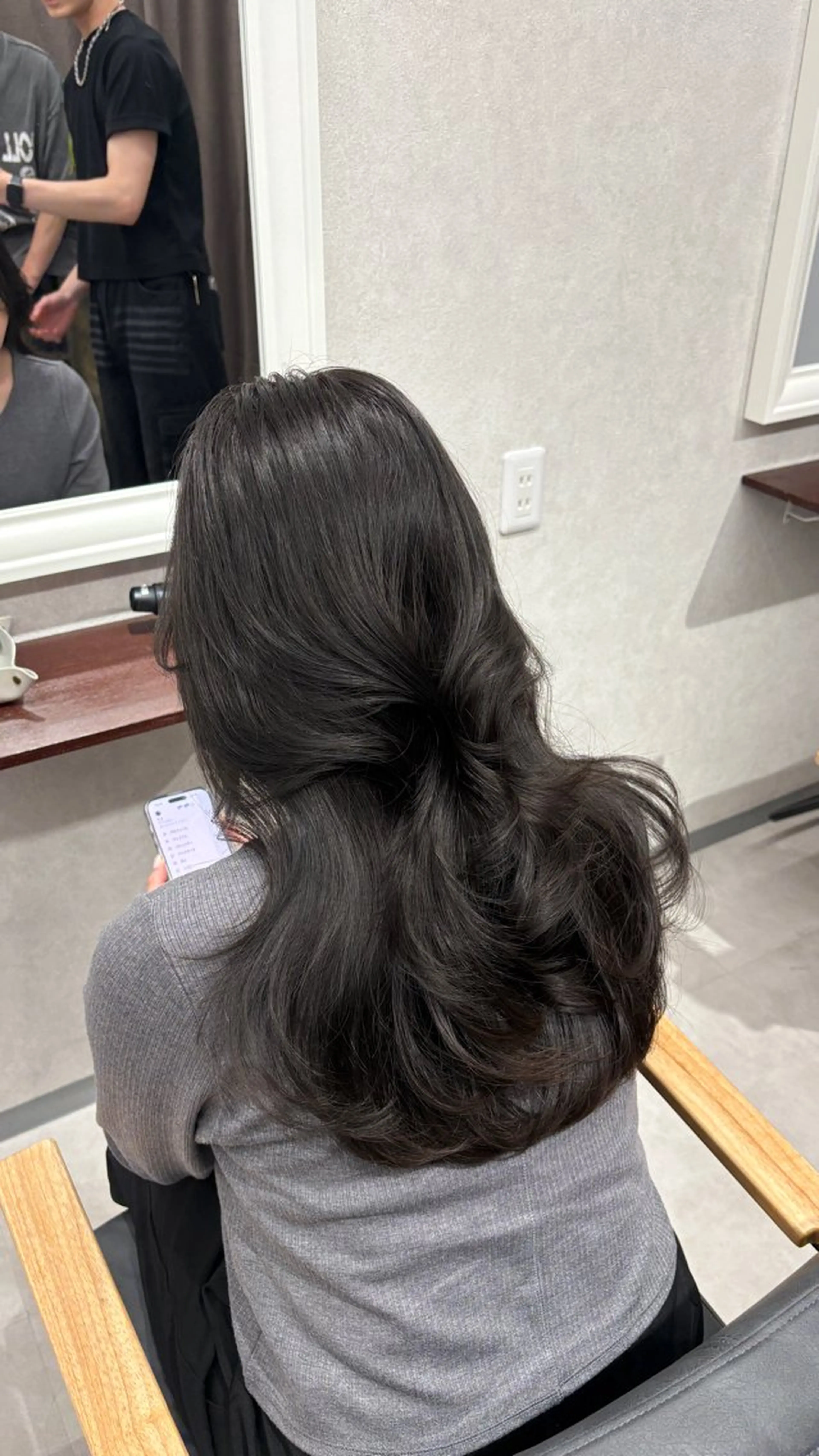 セミロング 透明感カラー ／kana‎🤍のヘアスタイル