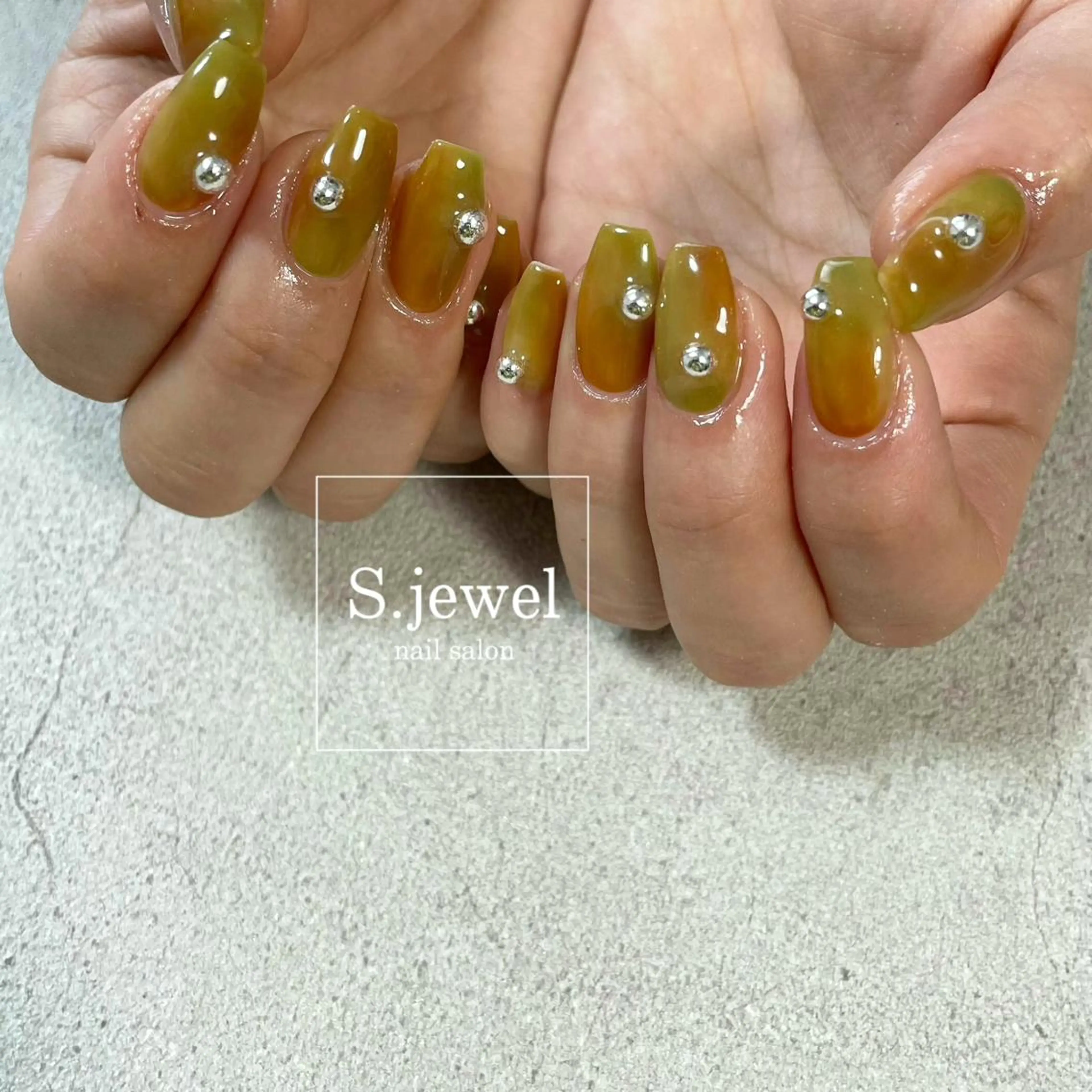 ネイル S. JEWELのネイルデザイン