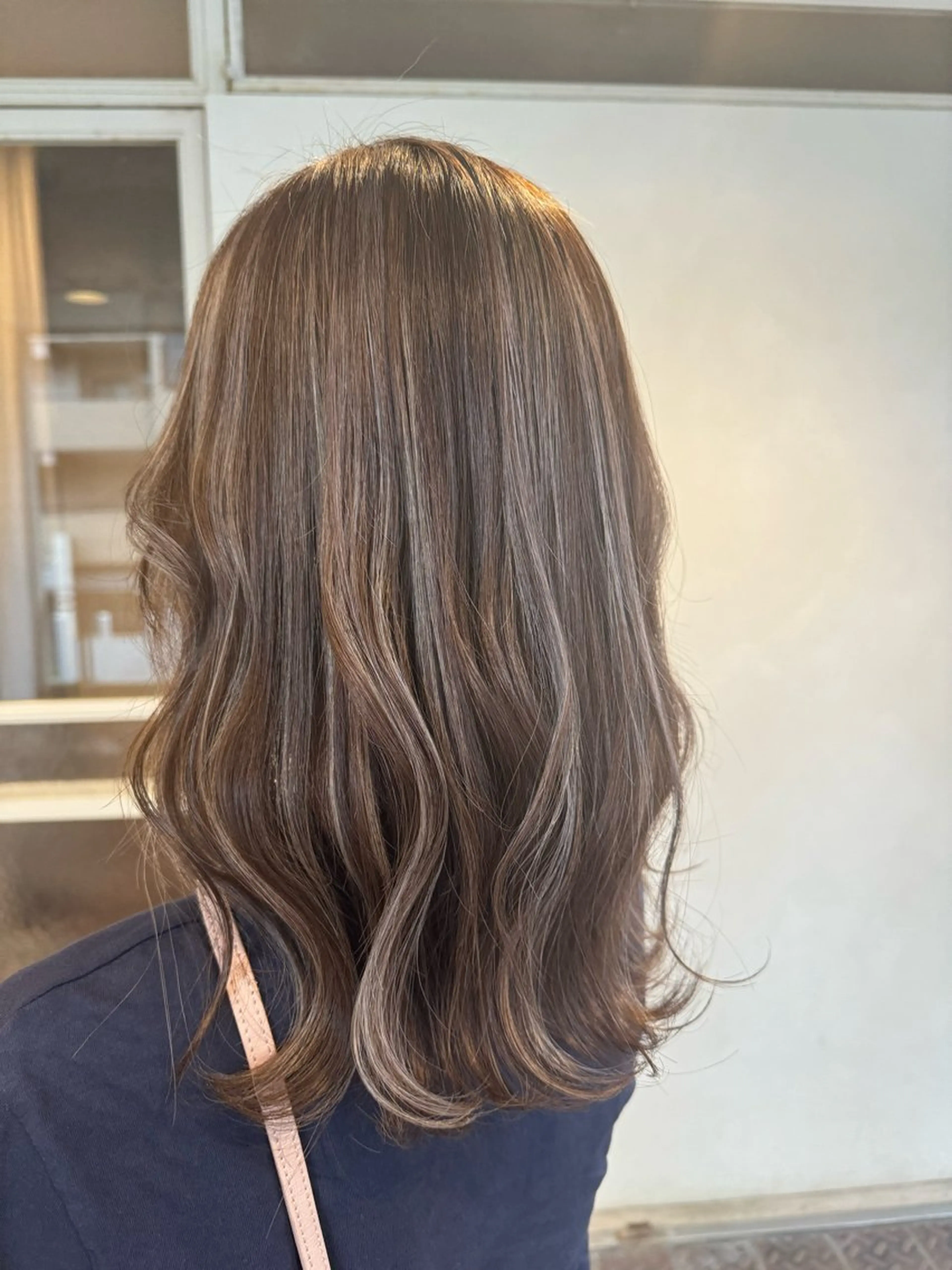 【ミニモ限定✨】白髪ぼかしハイライト＋濃密トリートメント🫧の写真