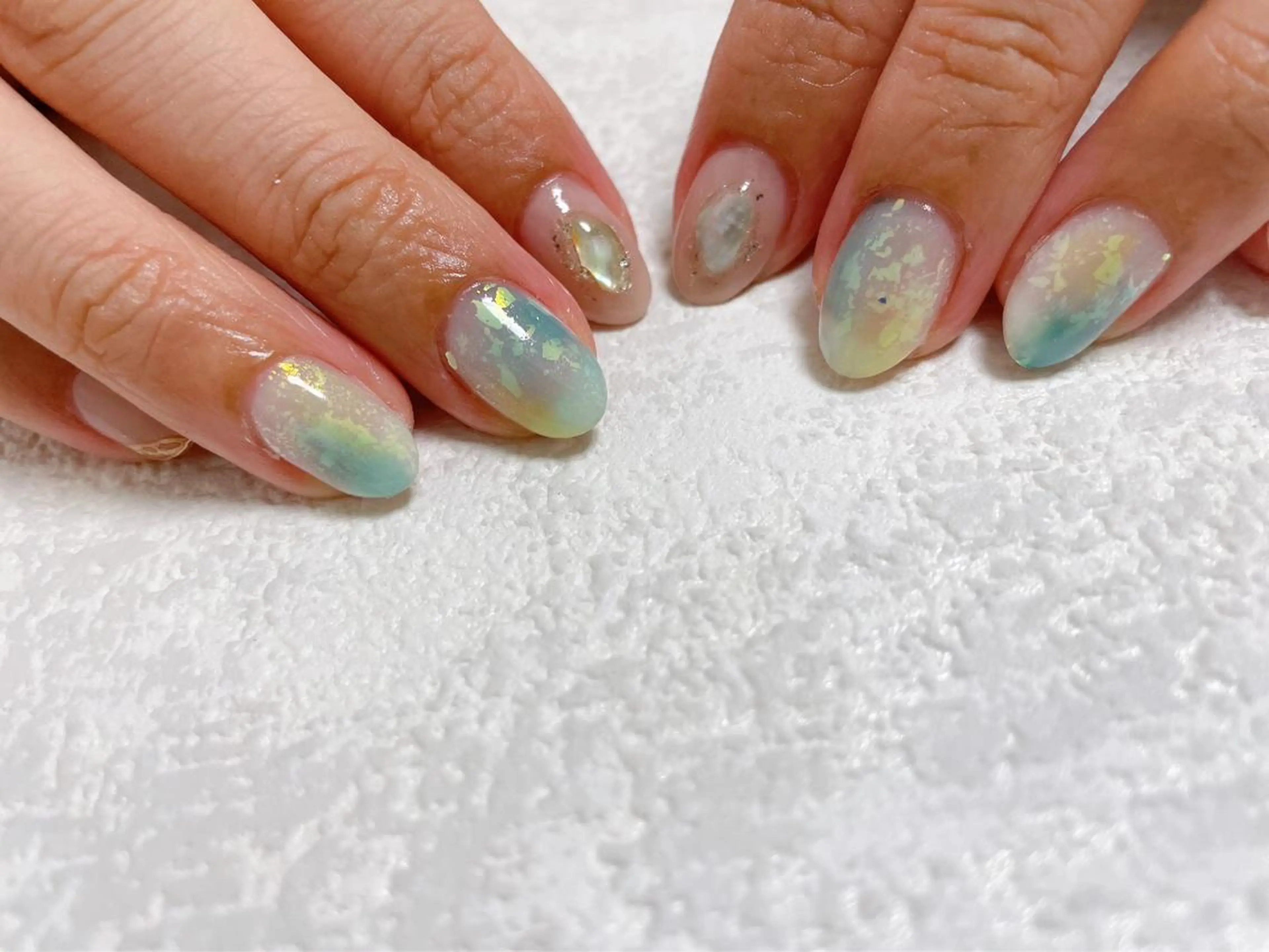 ネイル オーロラネイル フラワーネイル フットネイル フレンチネイル ジェルネイル mogunail &blowのネイルデザイン