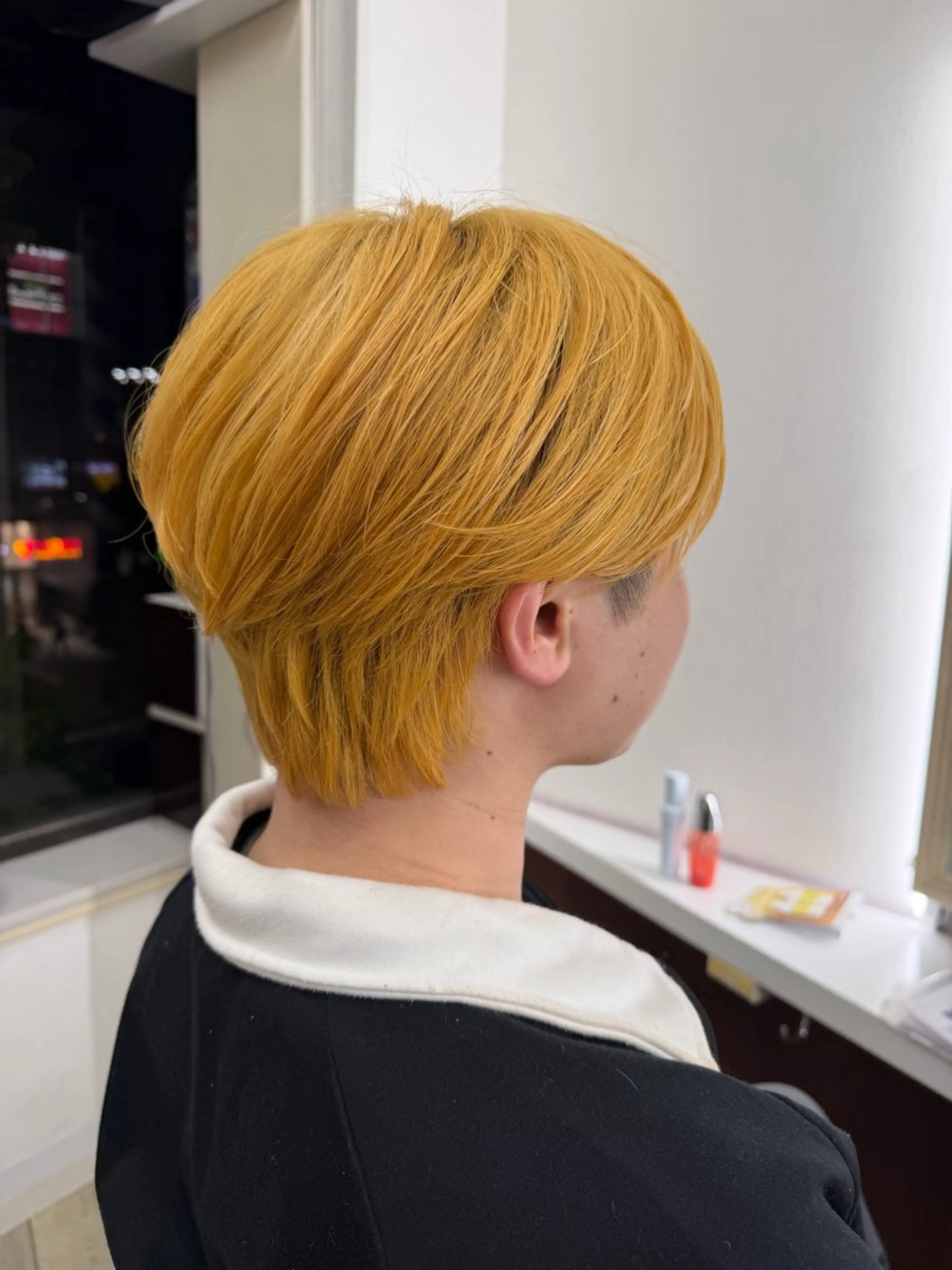 メンズ センターパート マッシュ メンズパーマ 波巻きパーマ メンズウルフカット 田村  猛のヘアスタイル