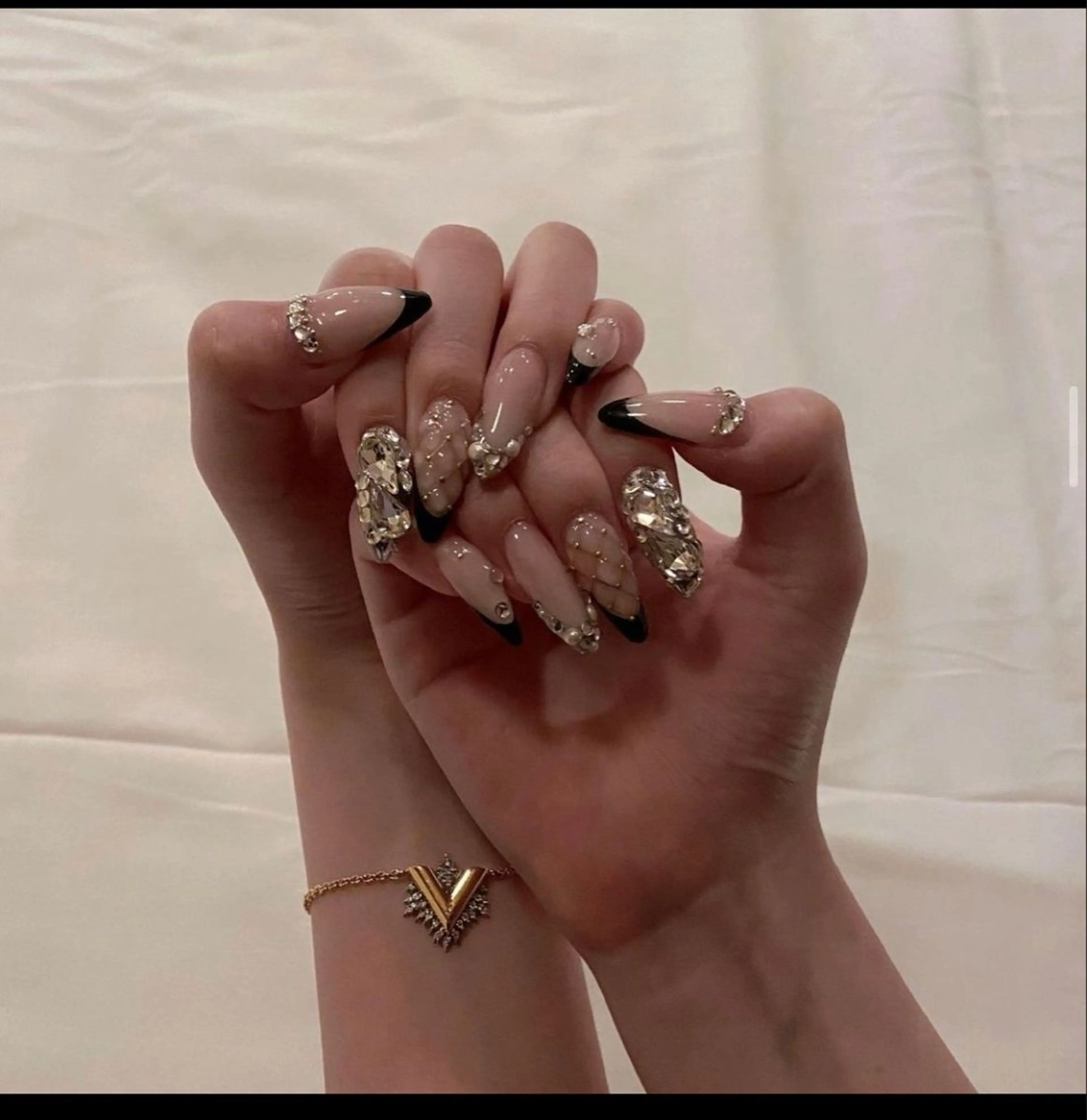 ネイル 韓国ネイル ニュアンスネイル シンプルネイル 春ネイル バレンタイン Nihonthy Nail 新宿のネイルデザイン