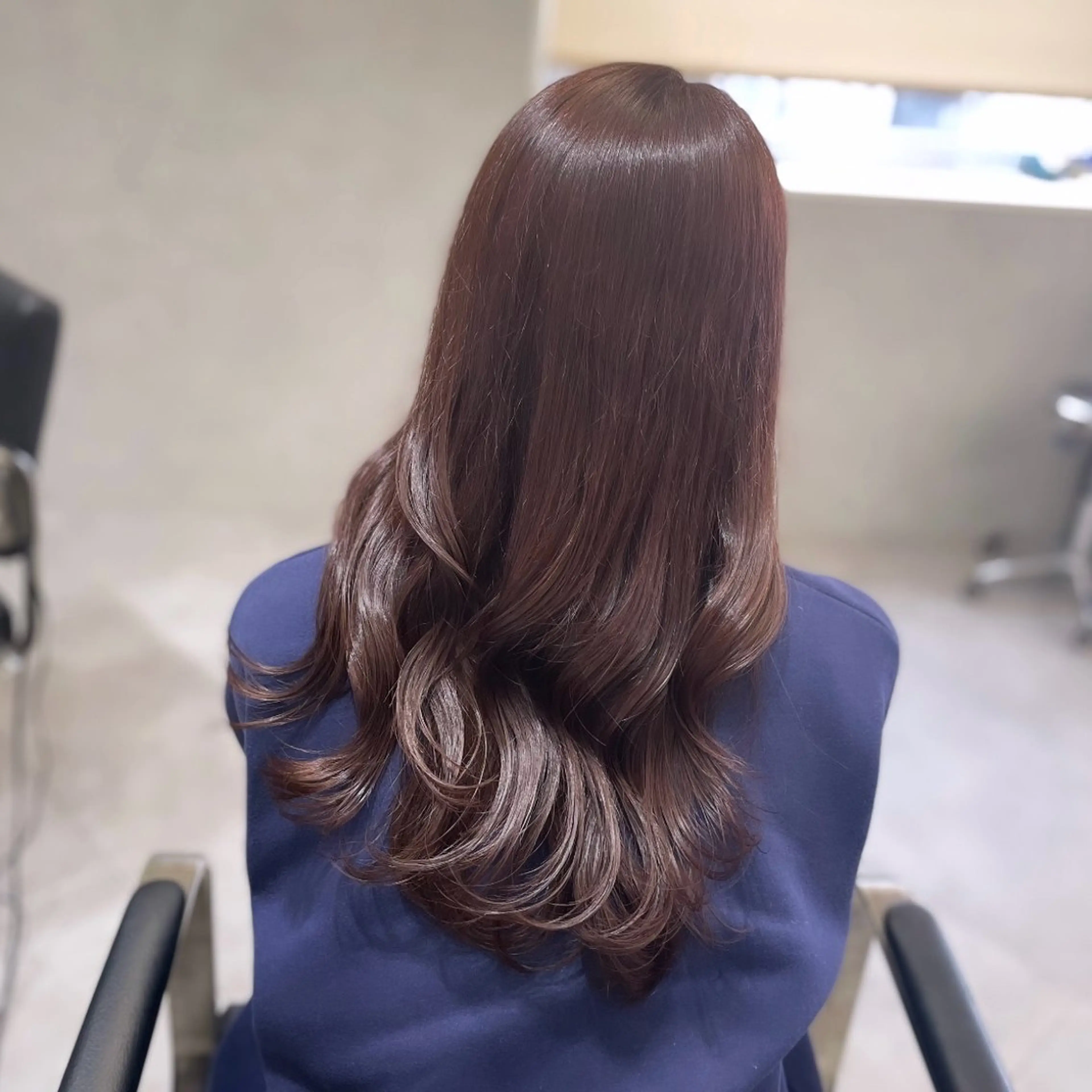 ロング カラー ブリーチ ブラウンカラー ダブルカラー ラベンダーカラー ブリーチなしカラー カット ヘアカラー Rui/透明感カラー 暖色/レイヤーカットのヘアスタイル