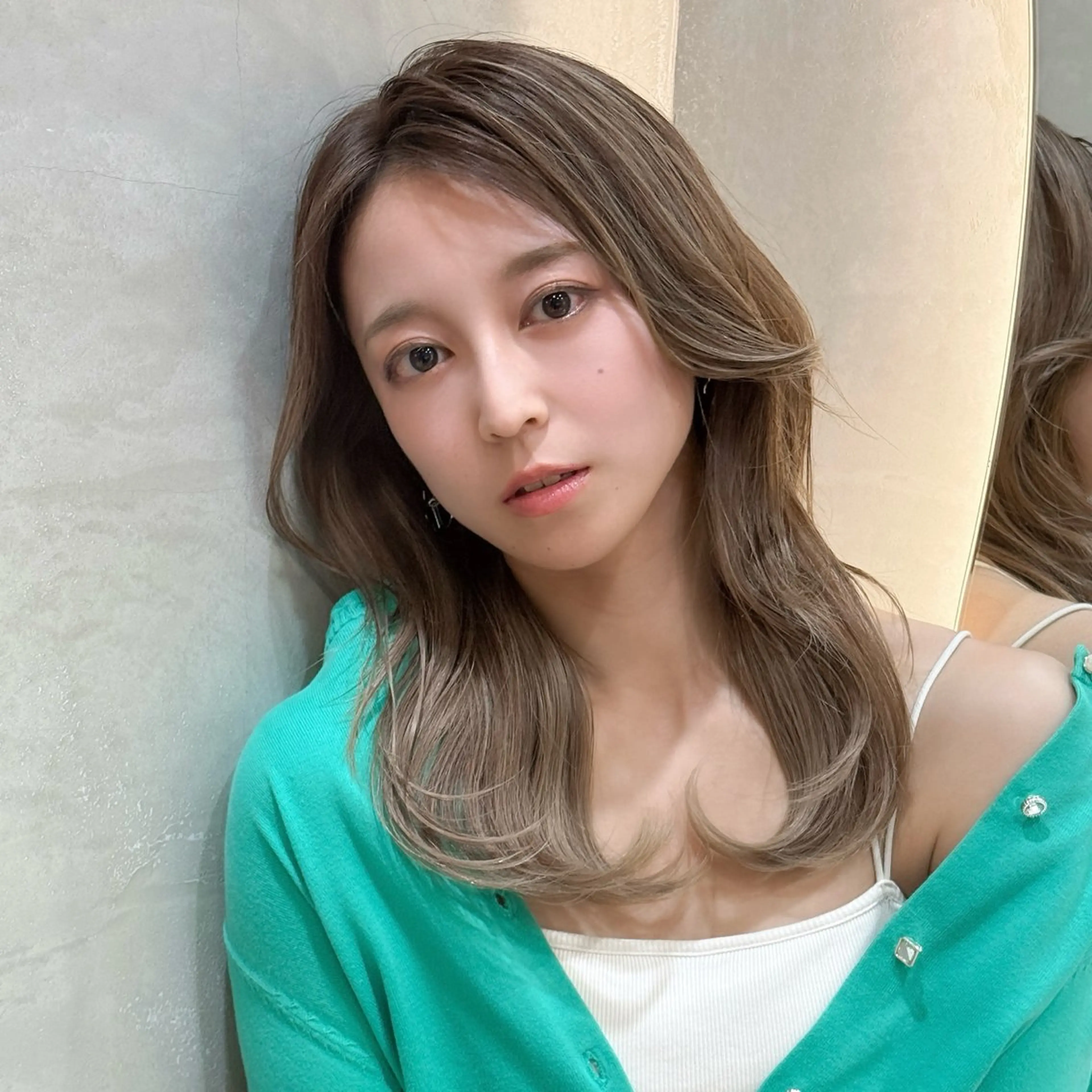 セミロング レイヤーカット カット ヘアカラー トリートメント レイヤー/ハッシュ/ ボブ/縮毛/内藤康太のヘアスタイル