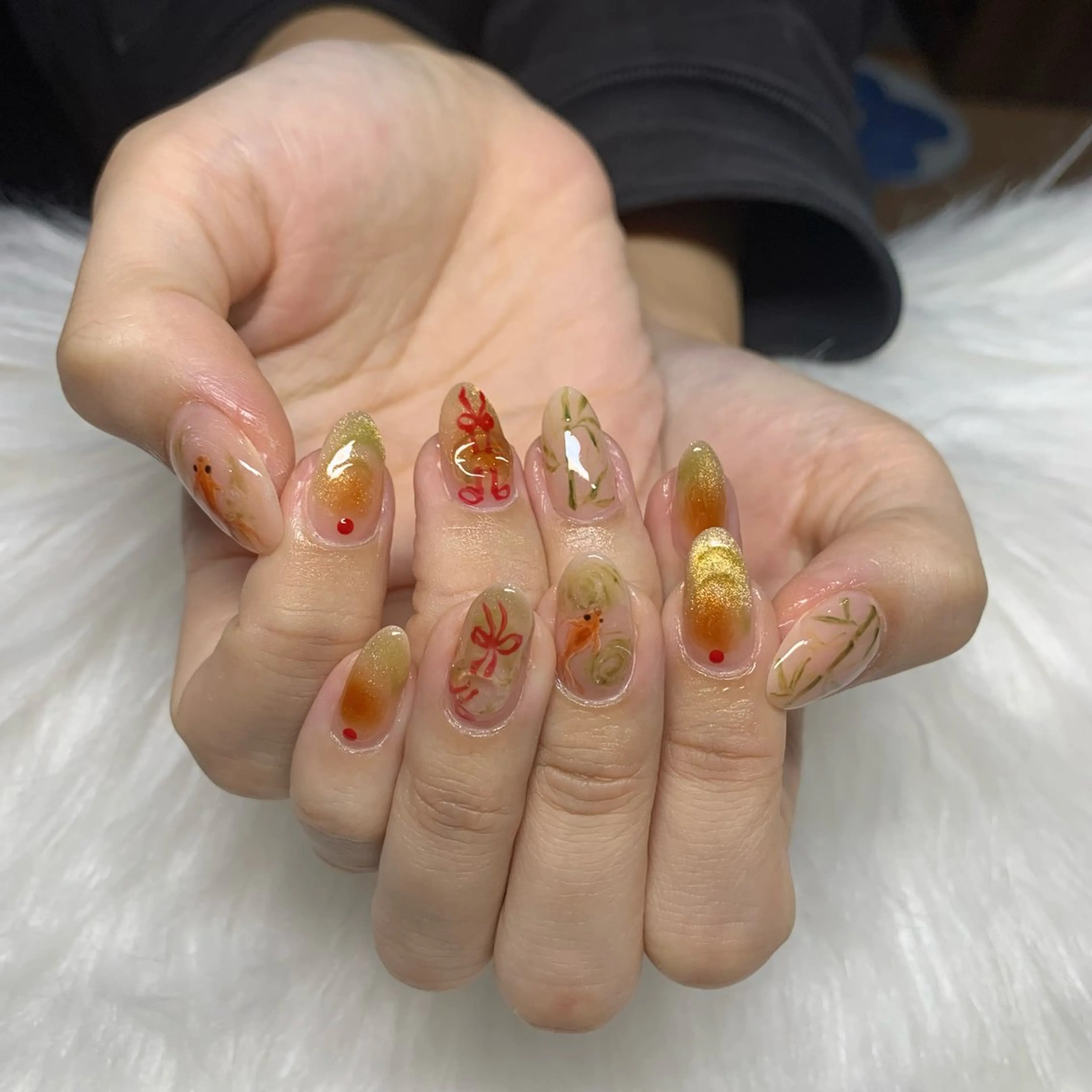 ミディアム Private xinhnailsのネイルデザイン