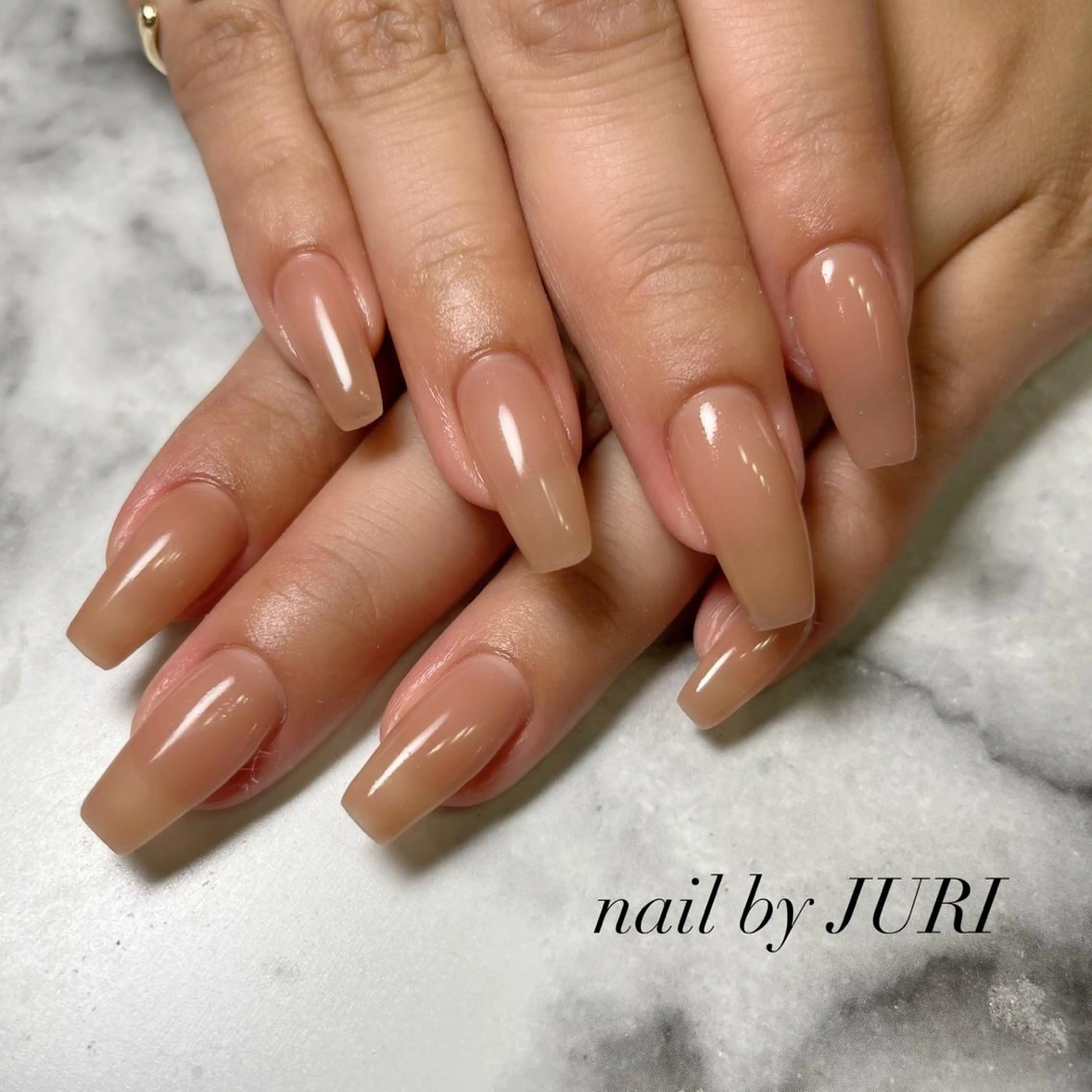 ネイル フットネイル フレンチネイル ジェルネイル ラメ(グリッター) ラメグラデーション NEO Beauty Salon所属・𝐍𝐄𝐎 𝐉𝐔𝐑𝐈のネイルデザイン