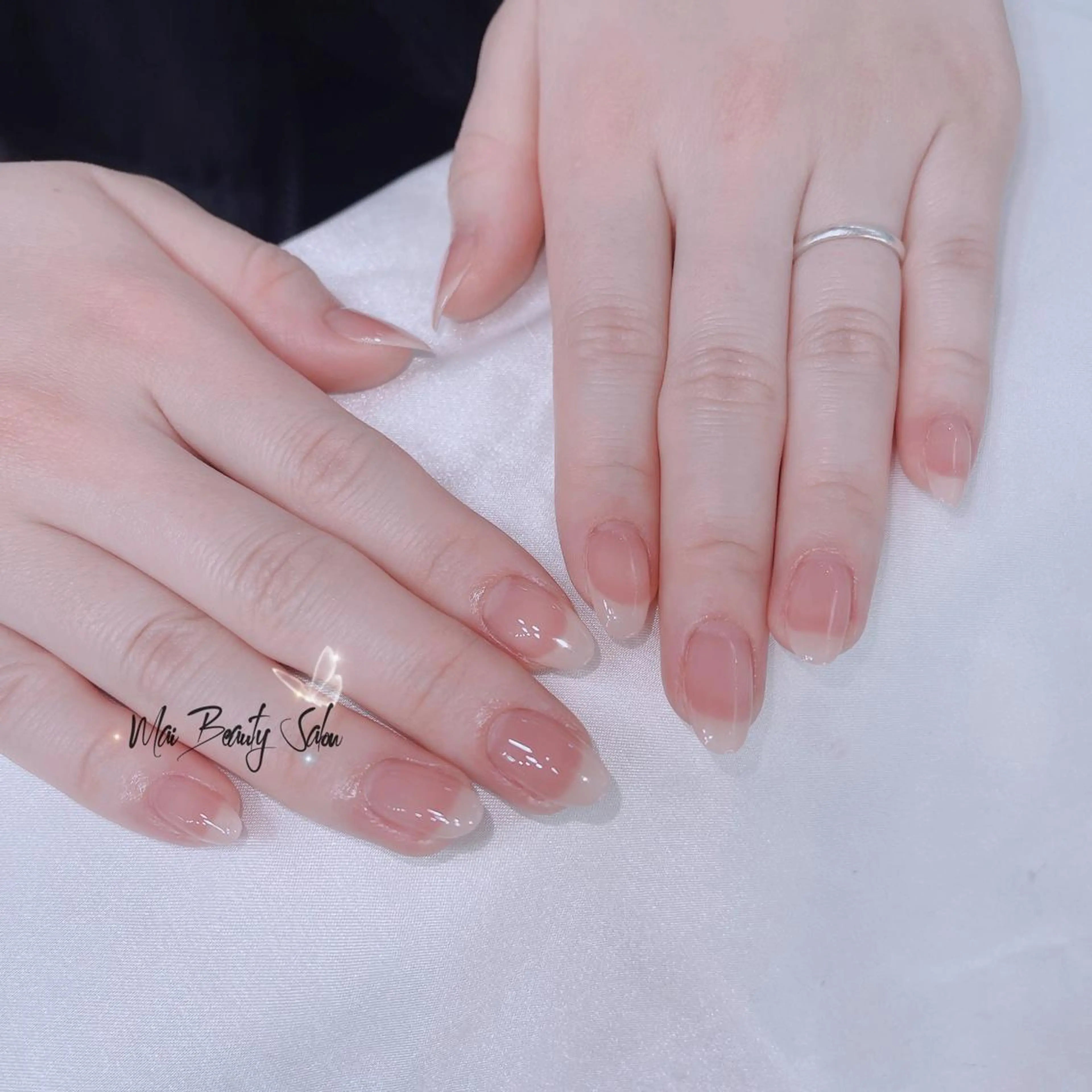 ネイル オーロラネイル 長さ出し フラッシュネイル フットネイル フレンチネイル MaiBeauty マイ マイのネイルデザイン