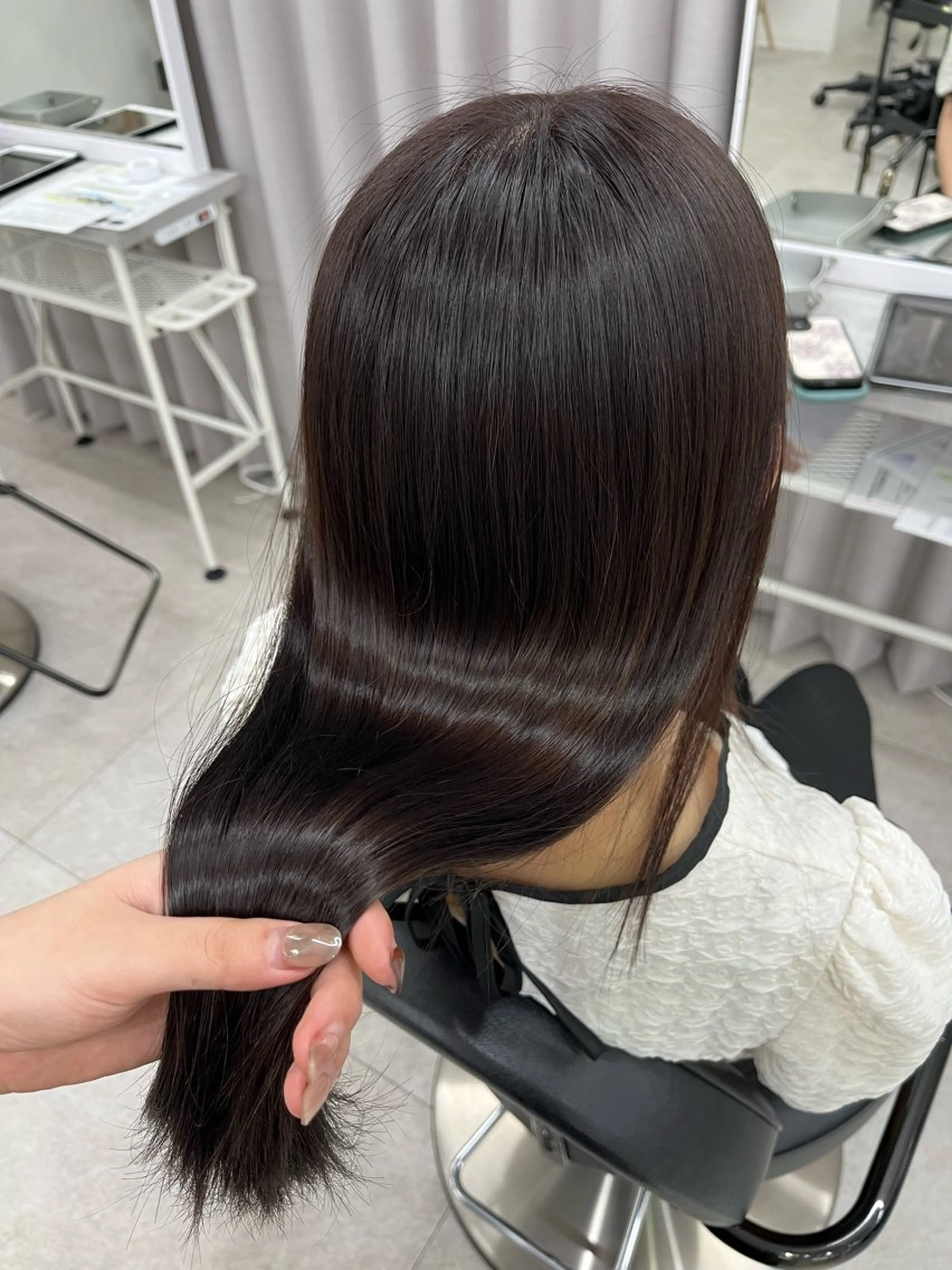 ロング カラー トリートメント 柔らかオリーブ🌿 HIMARI🌻のヘアスタイル