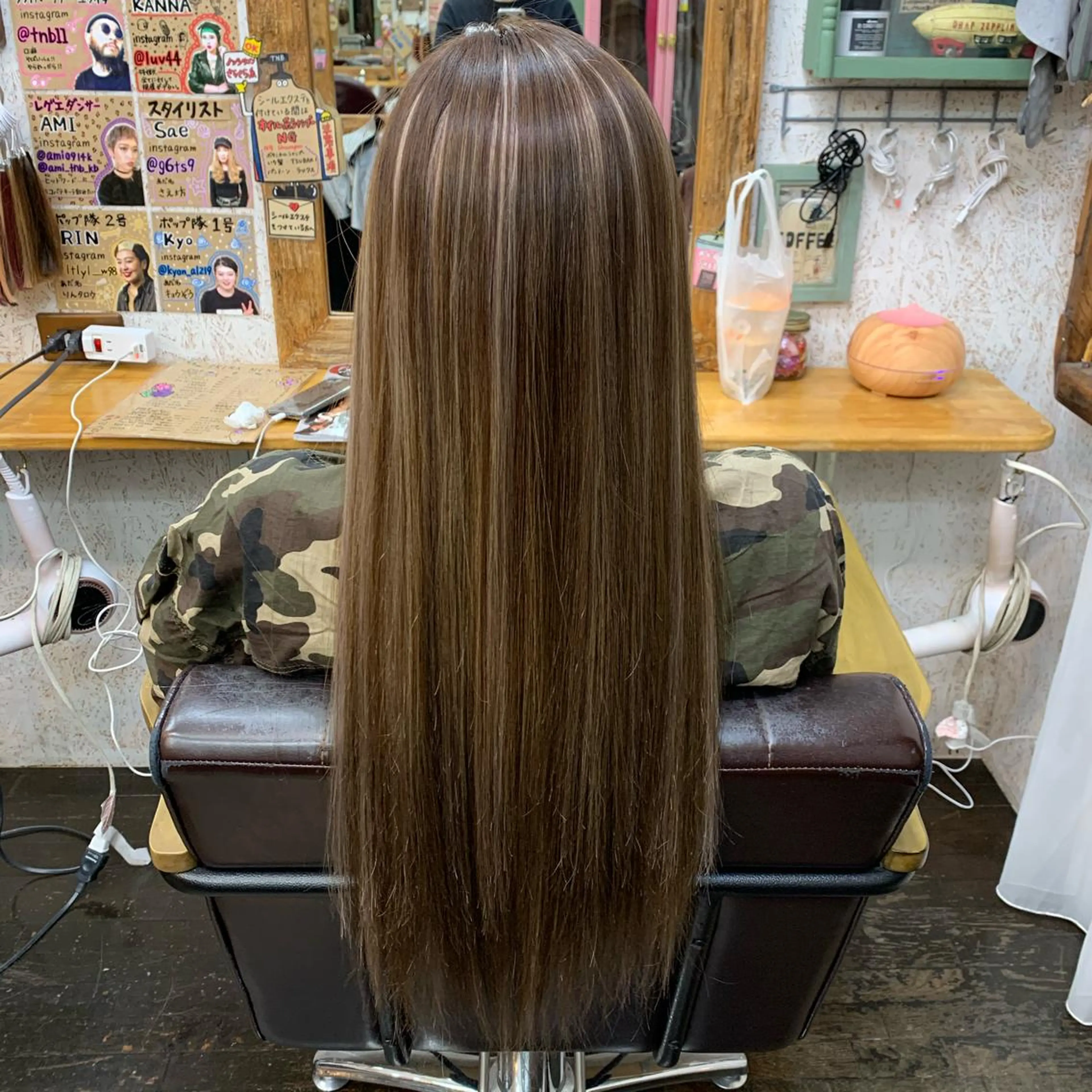 ロング シールエクステ エクステ ❤️‍🔥シールエク ＋カラー京❤️‍🔥のヘアスタイル