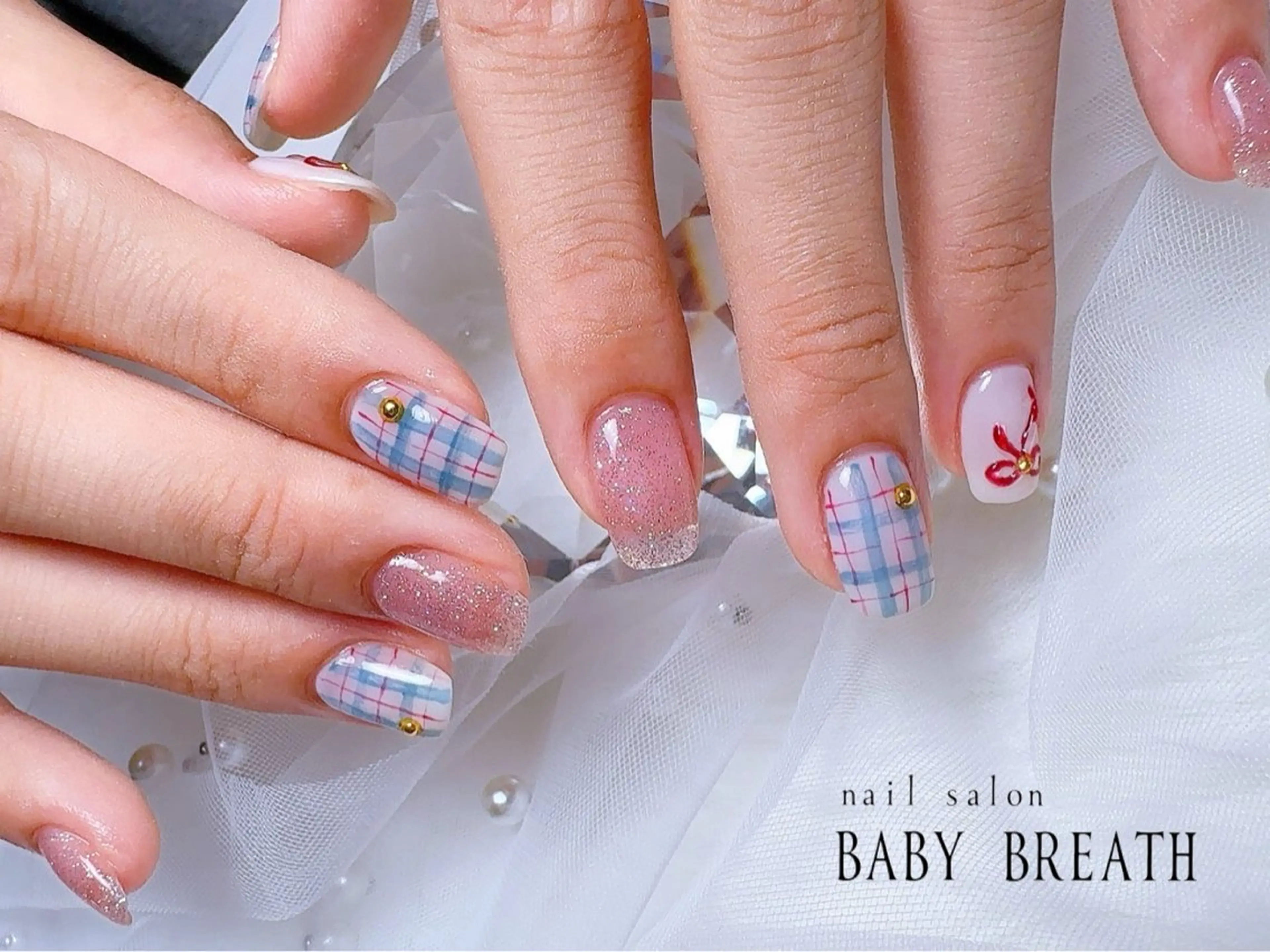 ネイル アートネイル フラッシュネイル フットネイル グラデーション ラメ(グリッター) ハンドネイル y natsumiのネイルデザイン