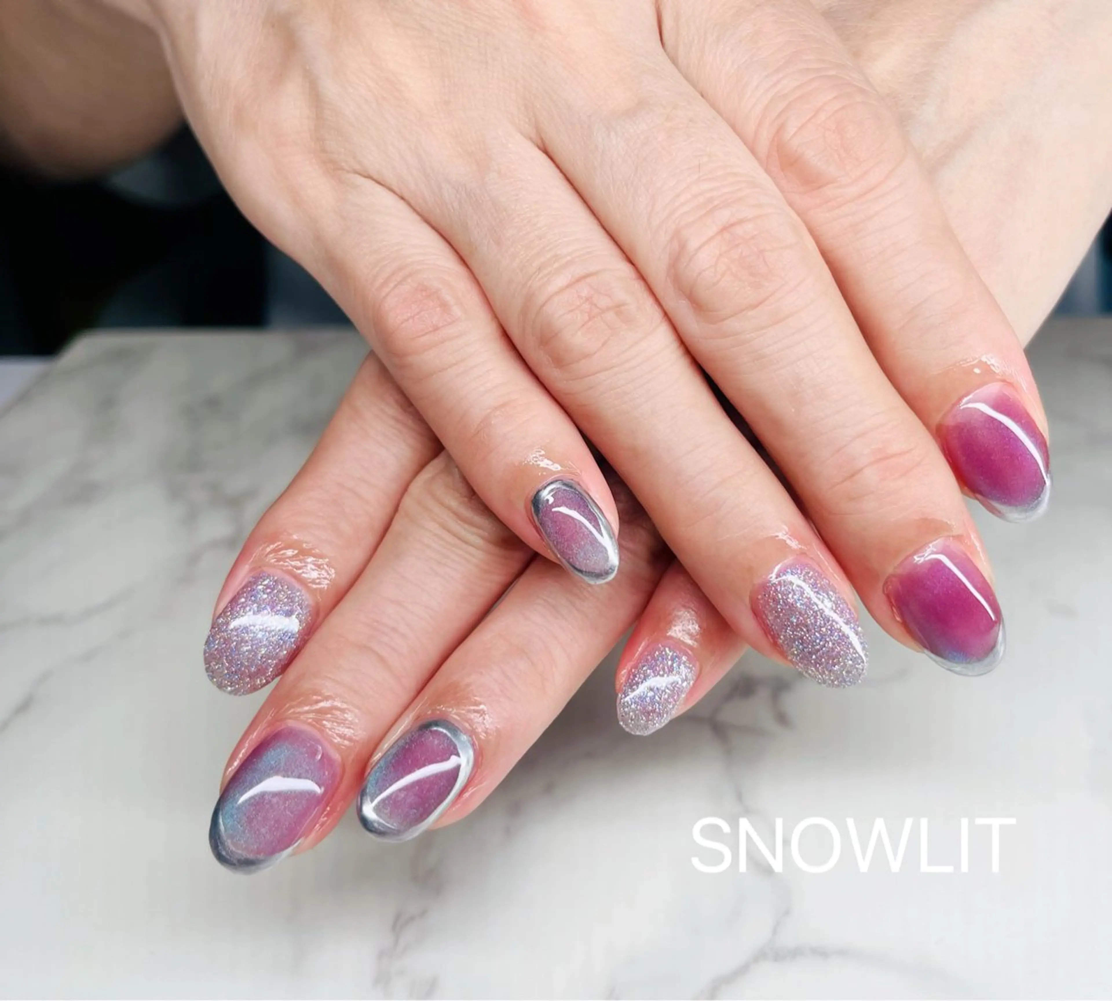 ネイル ハンドネイル ハンドケア SNOW LITのネイルデザイン