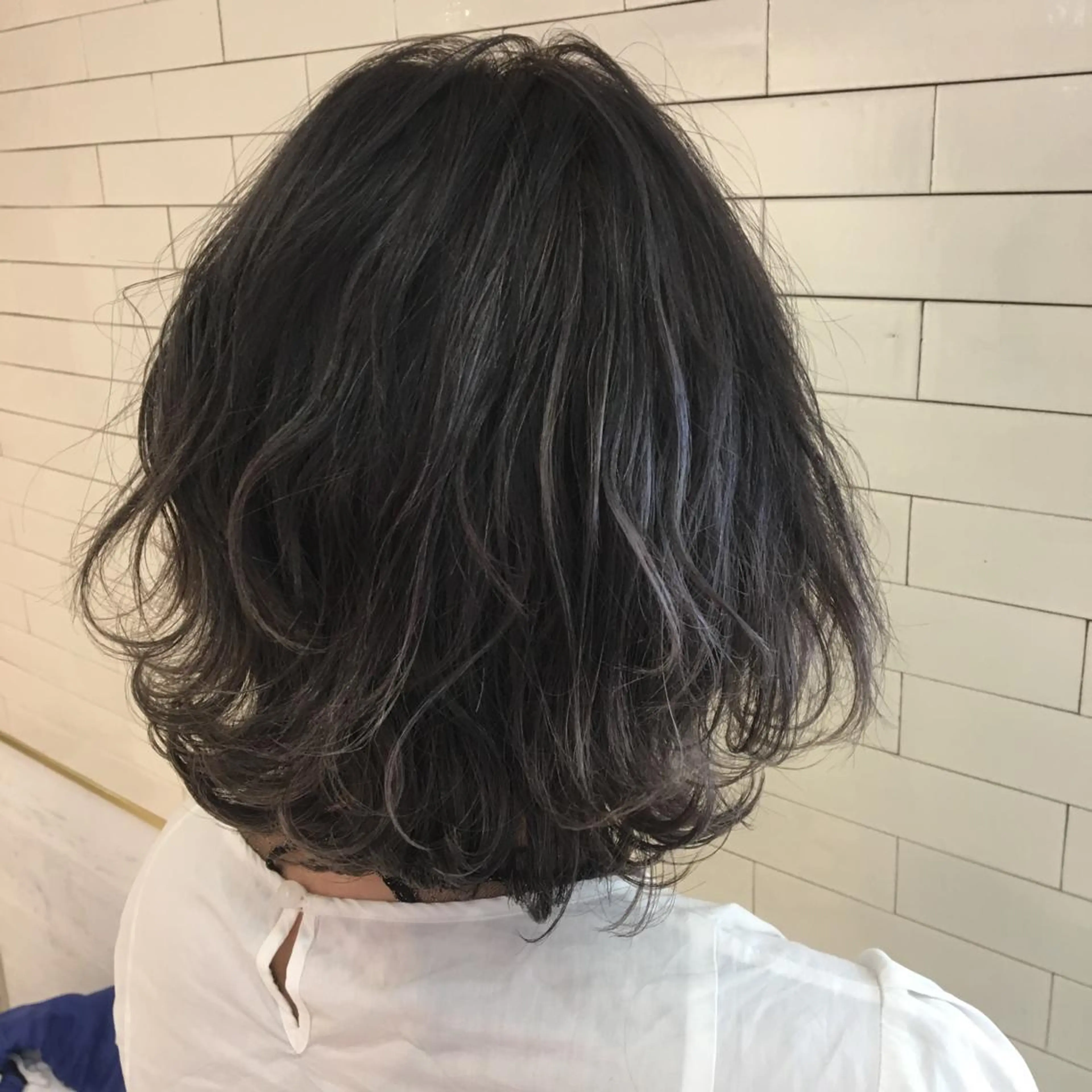 ミディアム カラー パーマ 代表🎀 ふわモテ愛 され髪🩷yumiのヘアスタイル