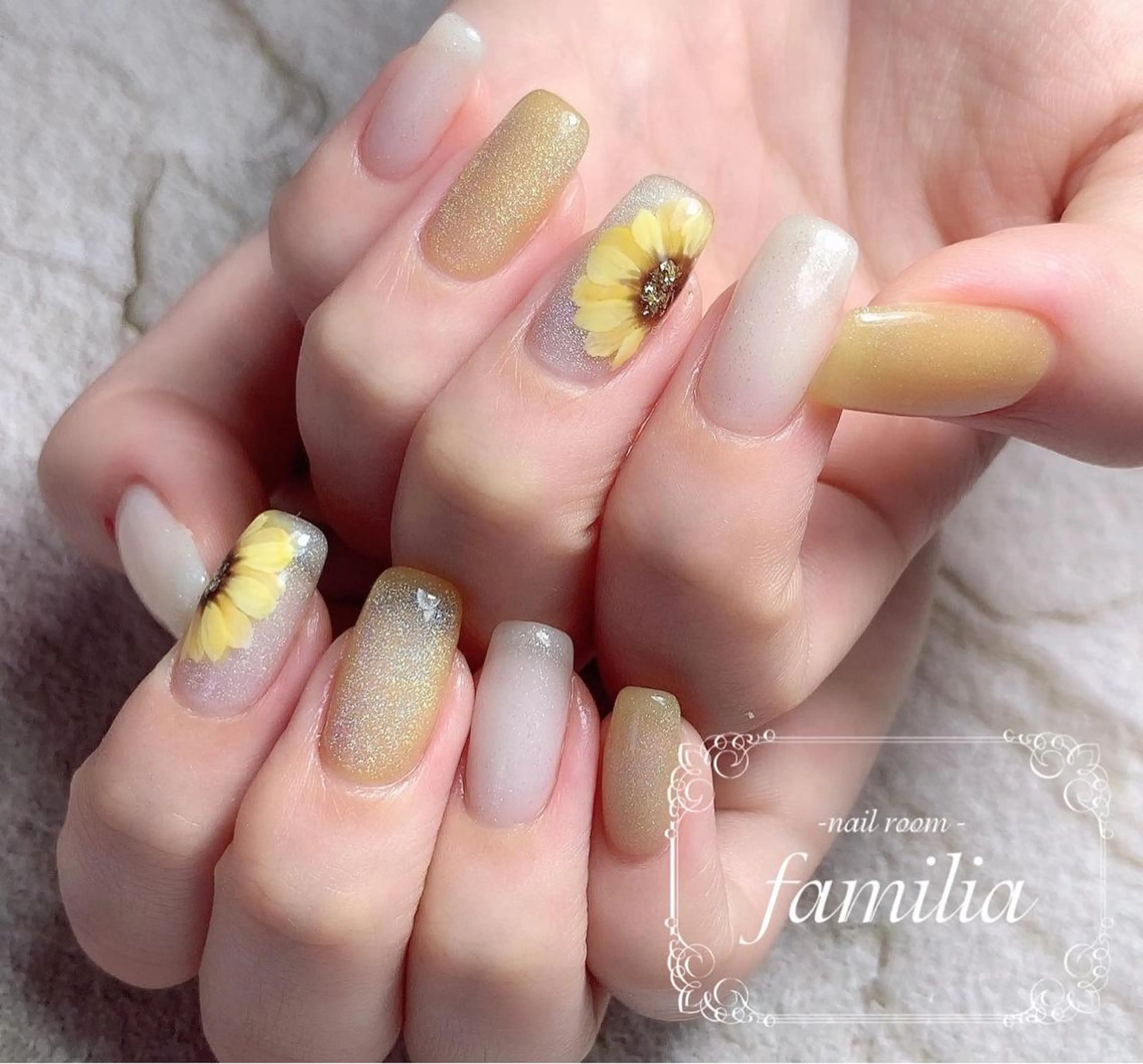 ネイル -nailroom- familiaのネイルデザイン