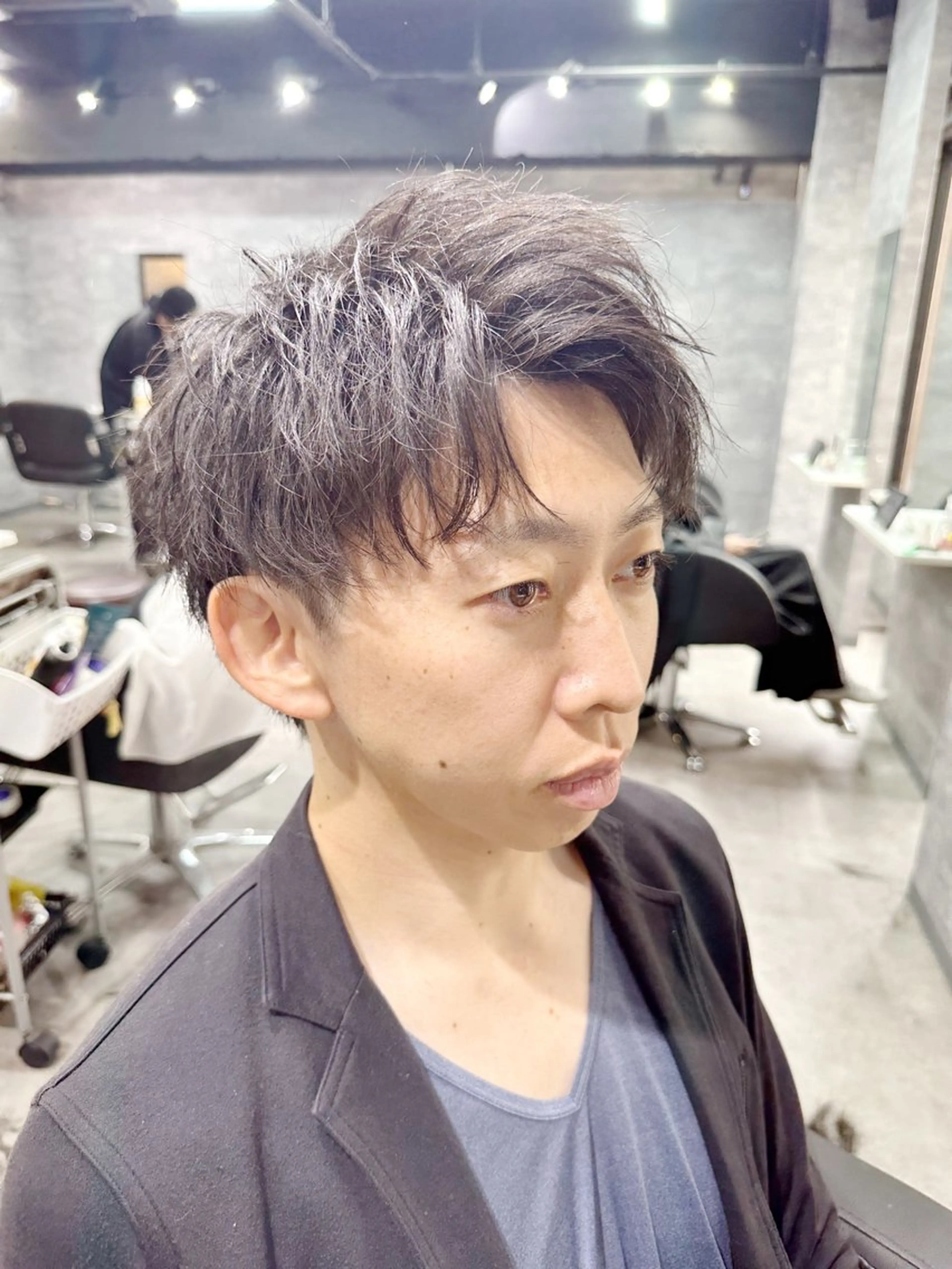 ミディアム 外国人風カラー ハイライト レイヤーカット 師藤 達也のヘアスタイル